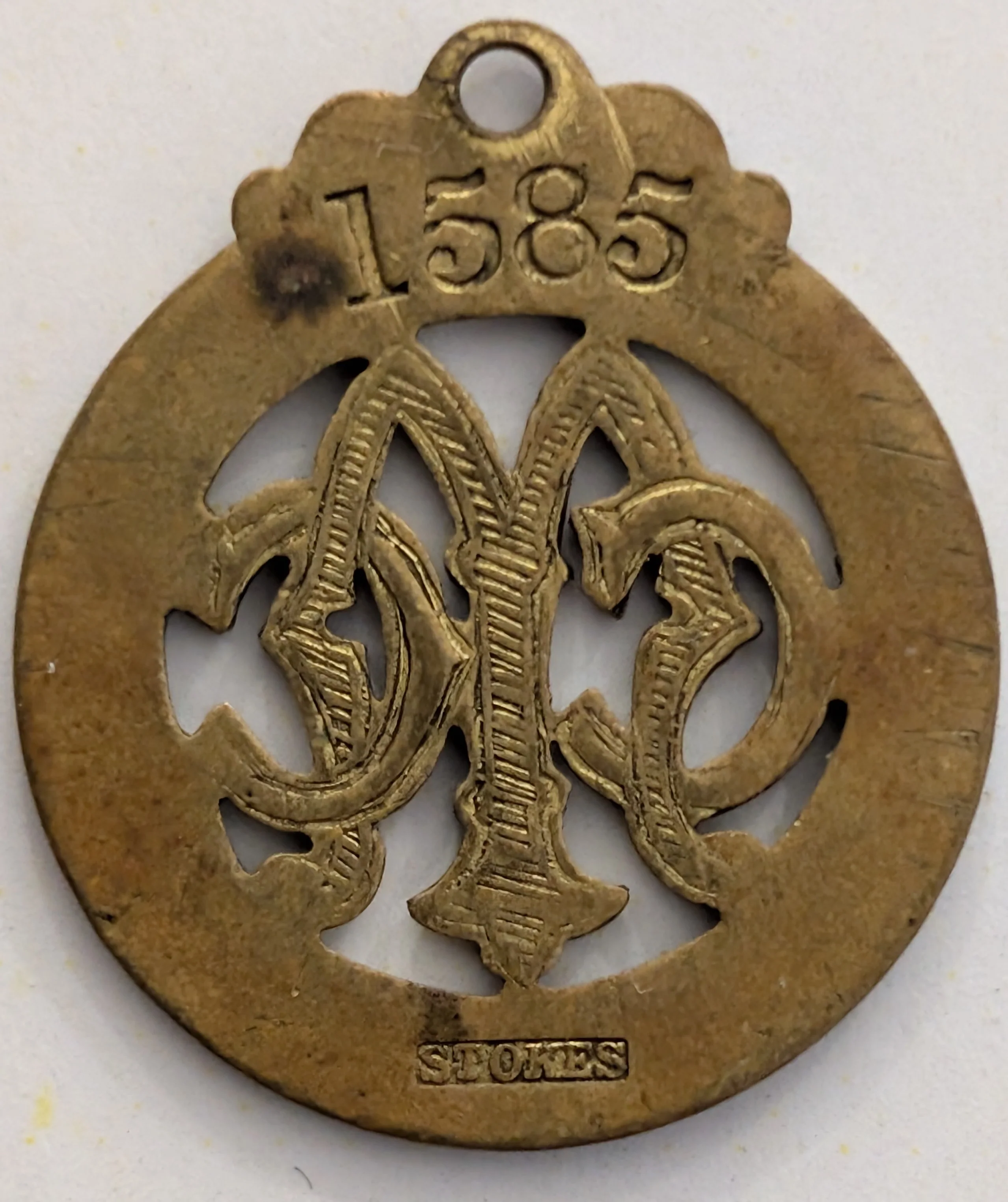1904-5 RARE Melbourne Cricket Club MCC Membership Badge 1585 - Image 2