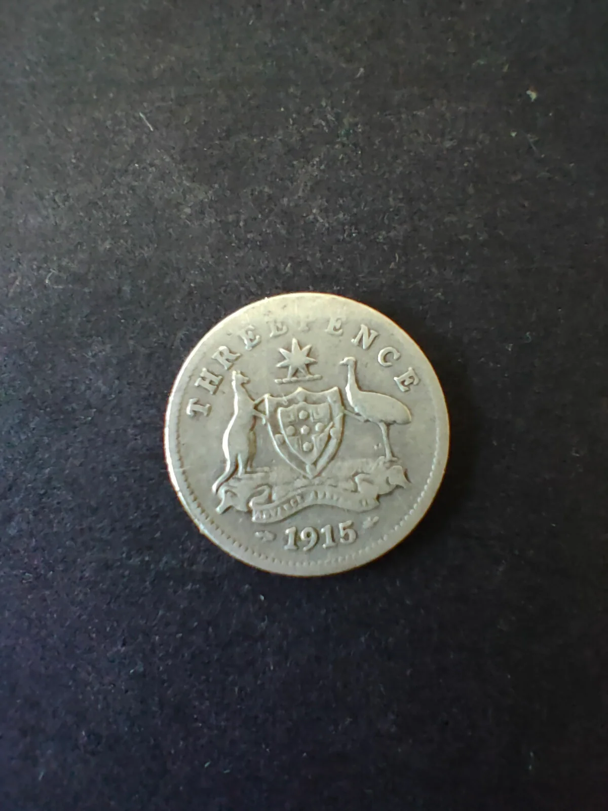 Australia 1915 3d Threepence Silver Coin Fine Condition