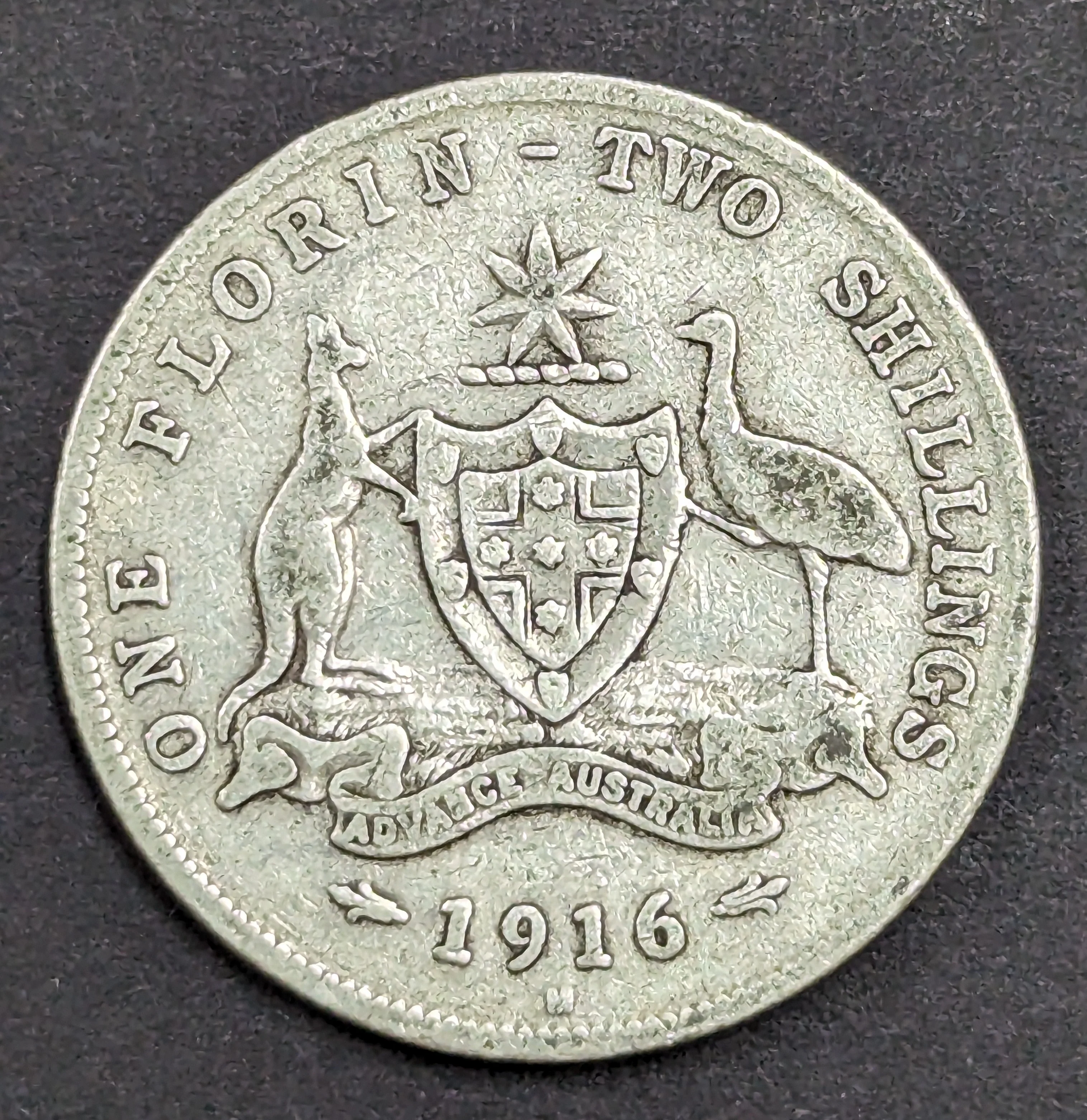 Australia 1916 2/- Florin Silver Coin Fine Condition