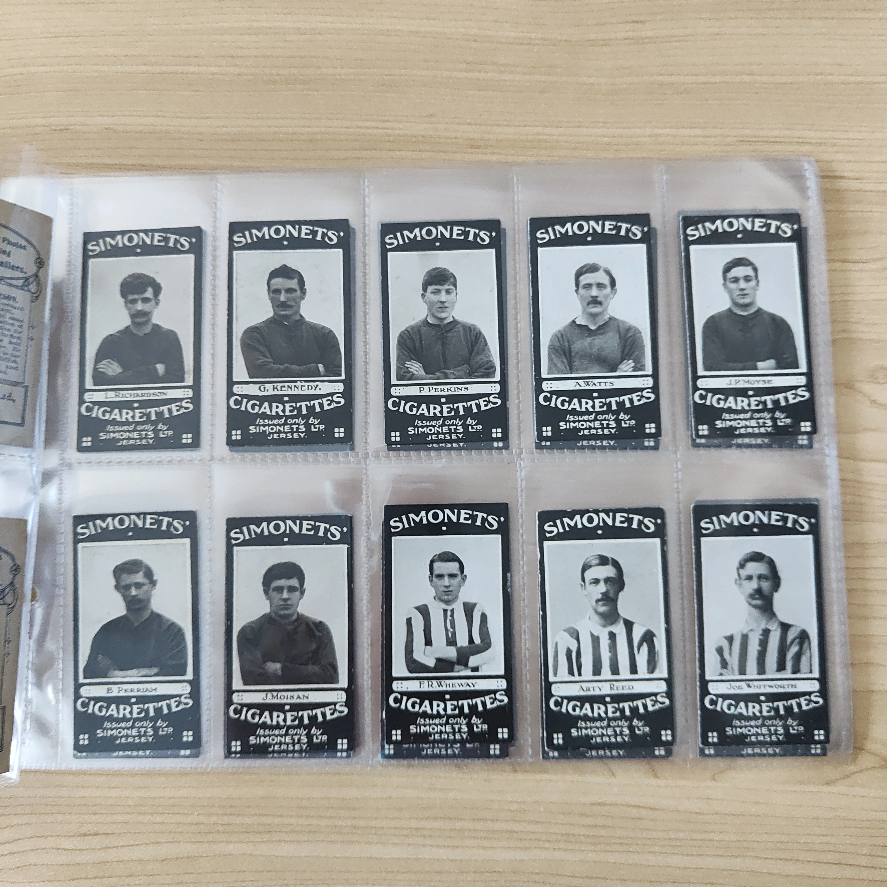 Soccer 1925 Simonets Local Footballers Complete Set of 50 Cigarette Cards - Image 3