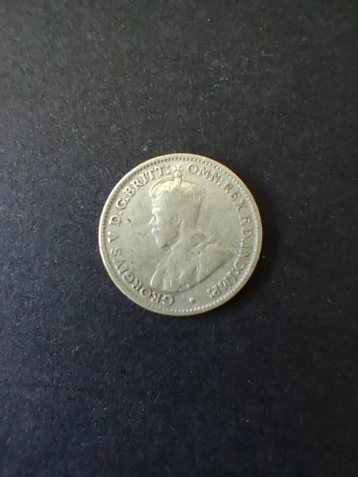 Australia 1926 3d Threepence Silver Coin Fine Condition - Image 2