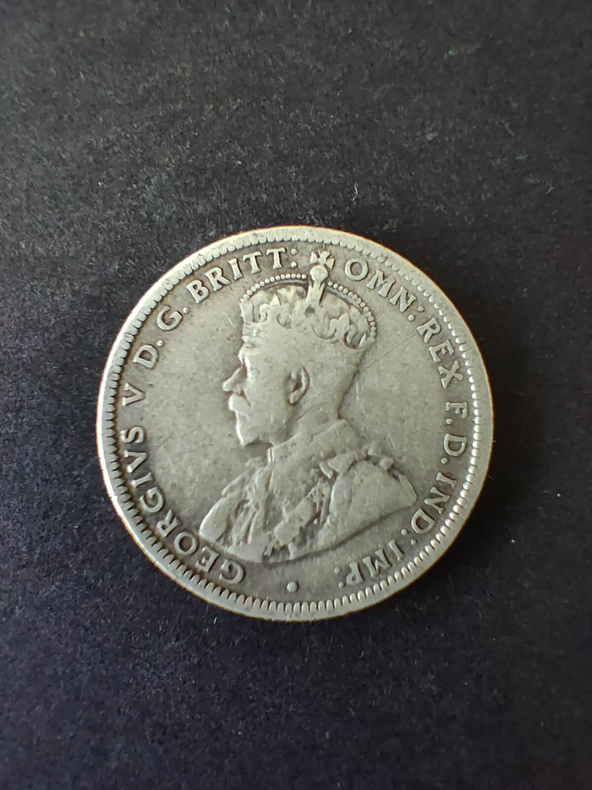 Australia 1931 1/- One Shilling silver coin Fine Condition - Image 2