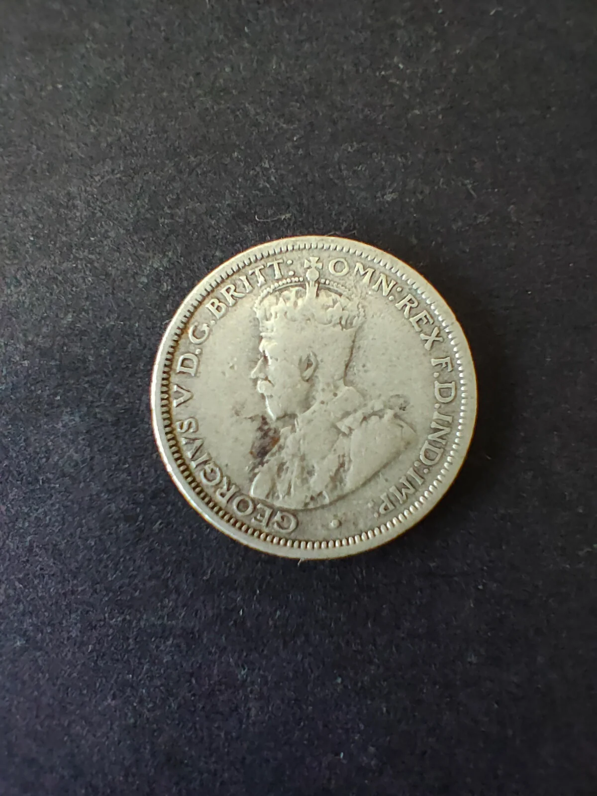 Australia 1934 6d Sixpence Silver Coin Fine Condition - Image 2