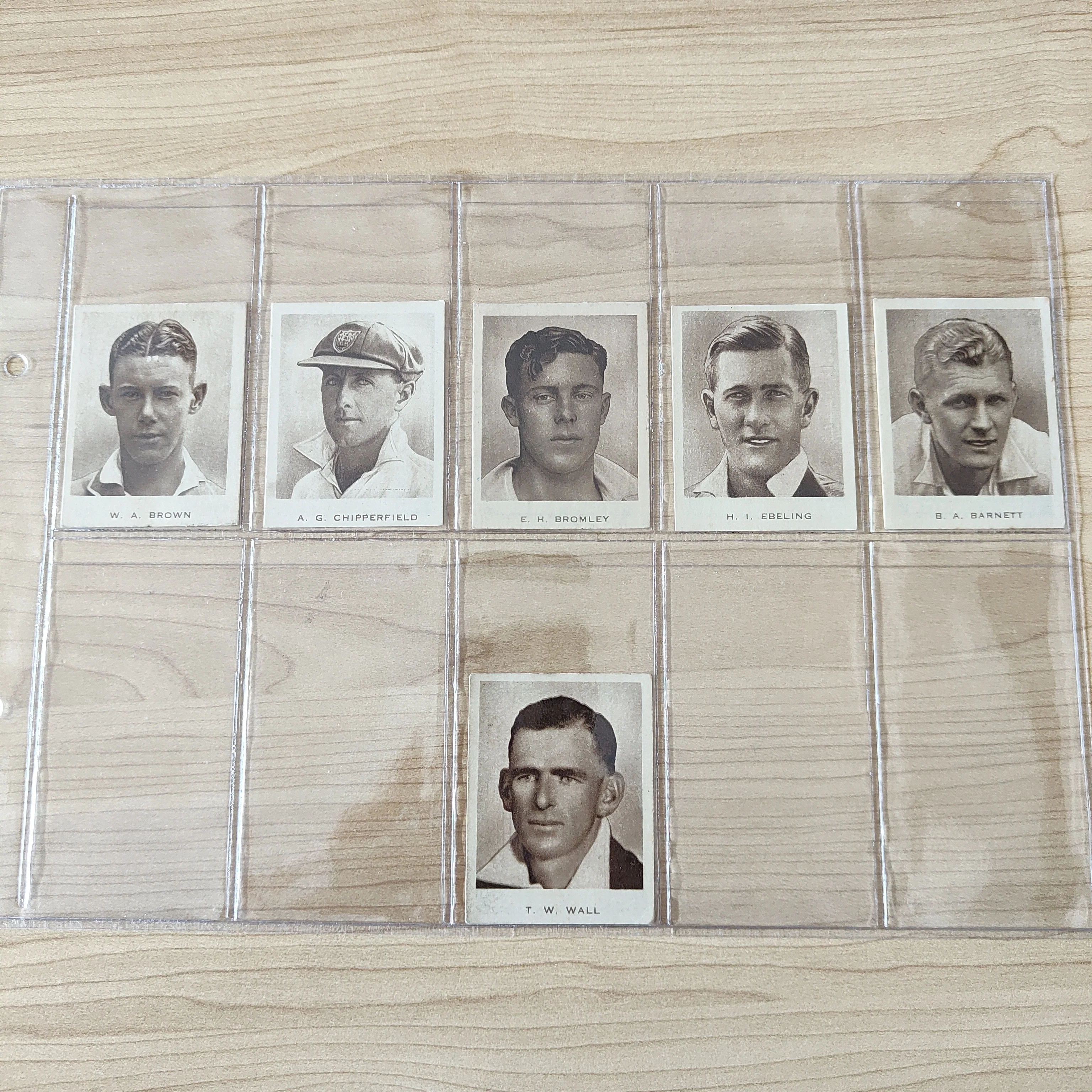 Cricket 1934 Patrol Tobacco 1934 Australian Test Team, 16 Cigarette Cards - Image 3