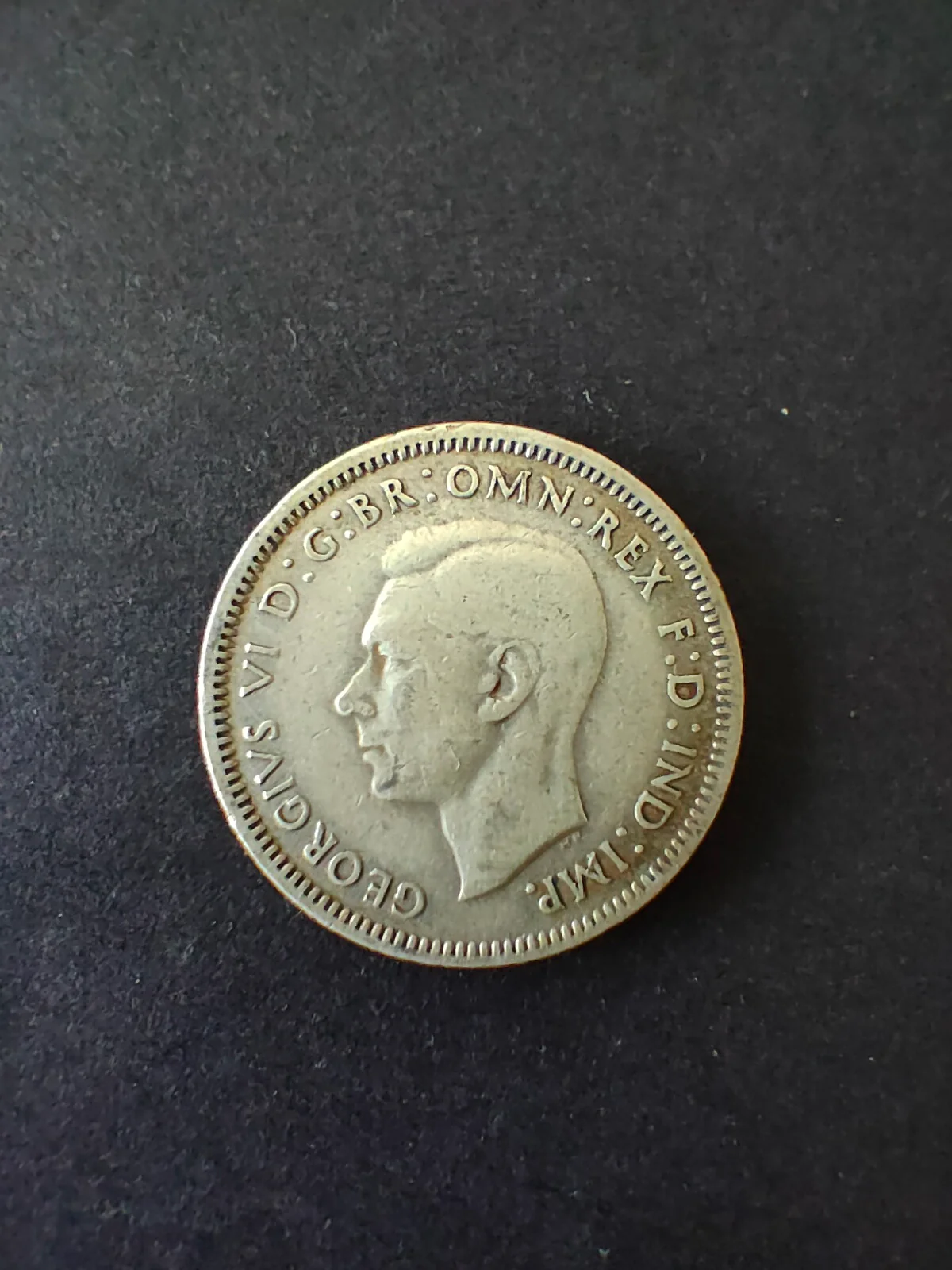 Australia 1938 1/- One Shilling silver coin Fine Condition - Image 2