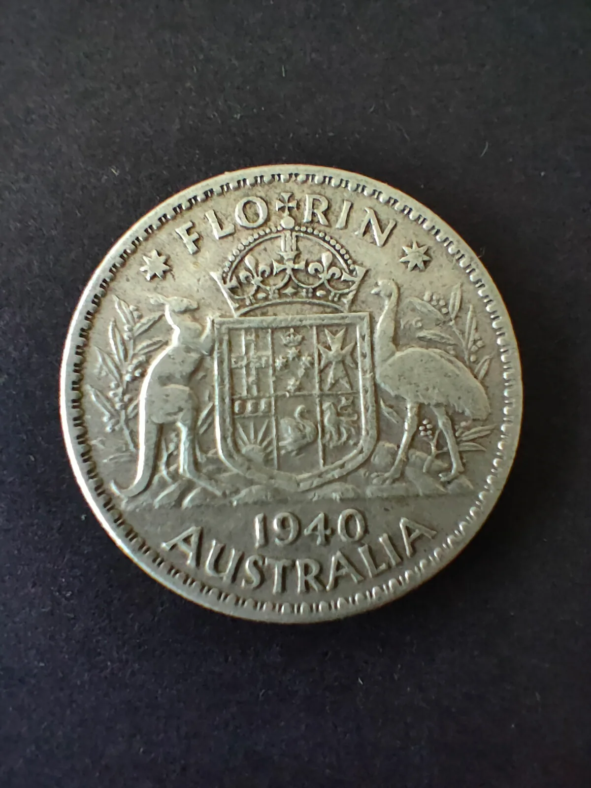 Australia 1940 2/- Florin Silver Coin Fine Condition