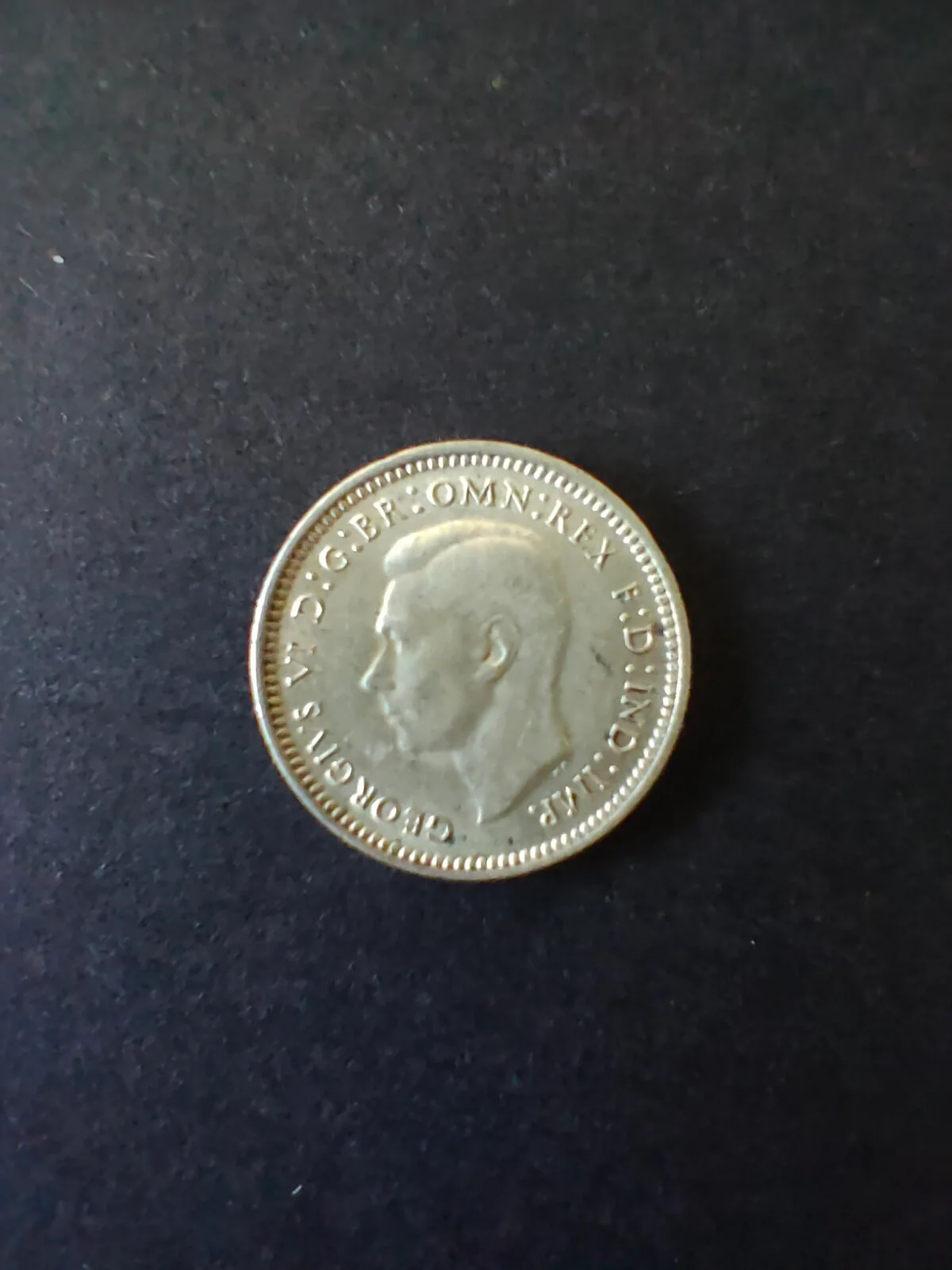 Australia 1942S 3d Threepence Silver Coin Fine Condition. San Francisco Mint - Image 2