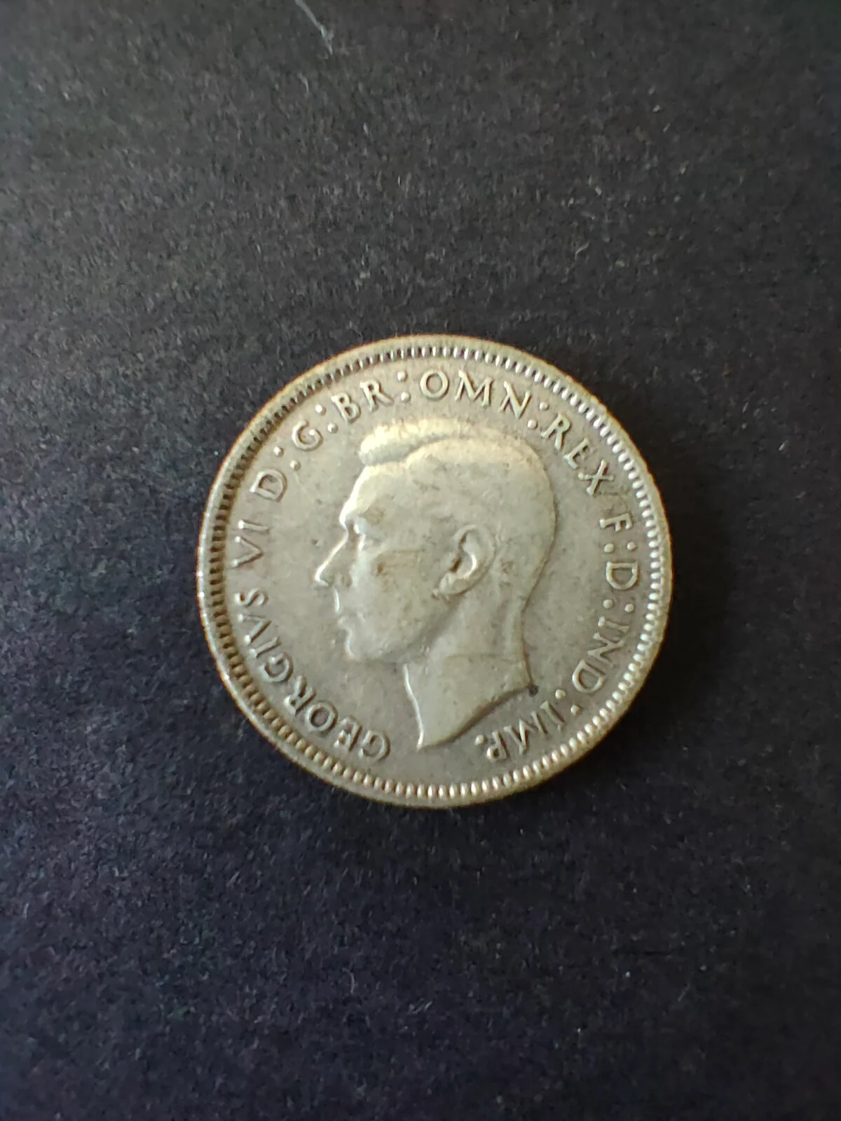 Australia 1942D Sixpence 6d Silver Coin Fine Condition. Denver Mint - Image 2