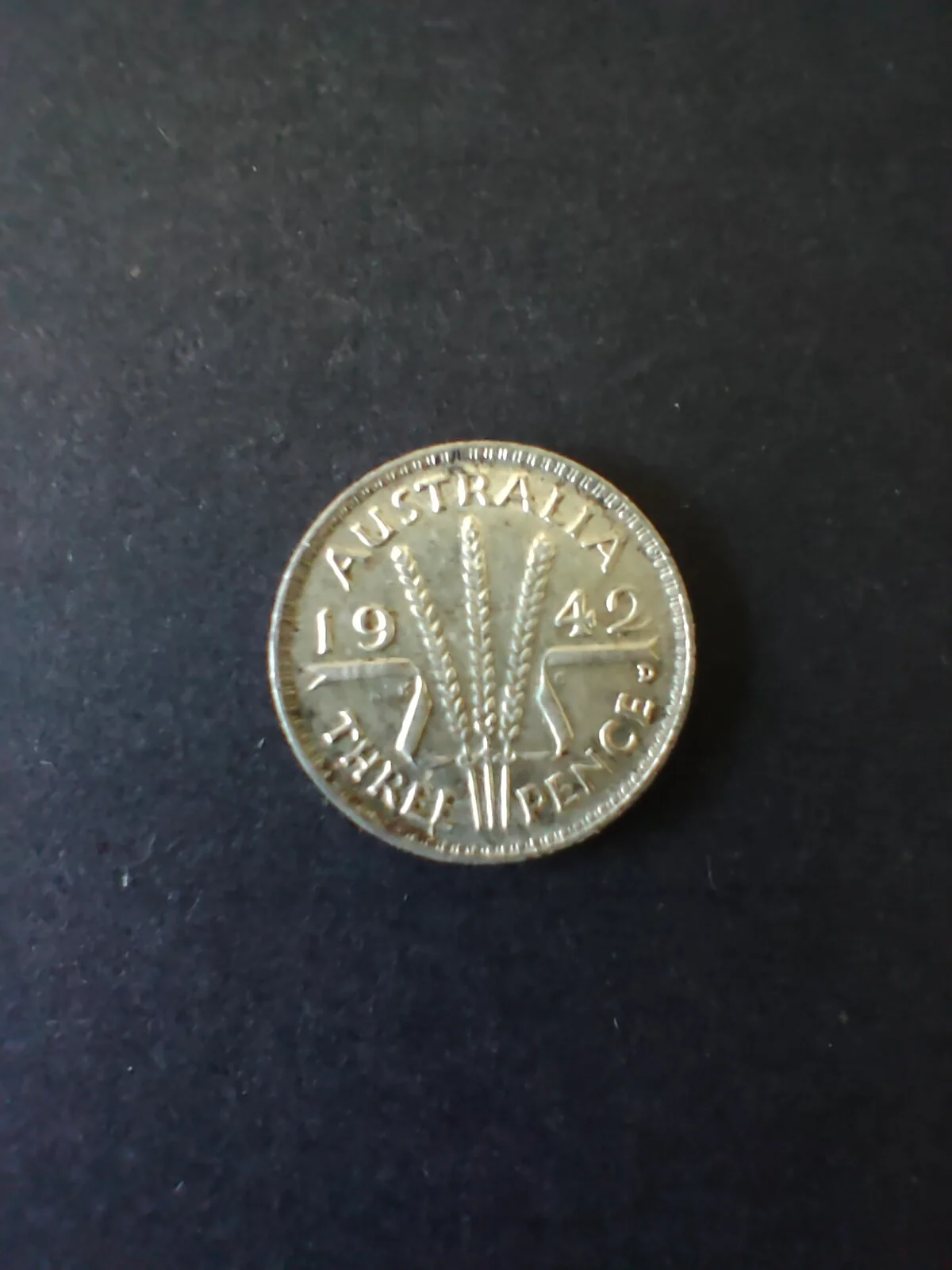 Australia 1942D 3d Threepence Silver Coin Fine Condition.  Denver Mint