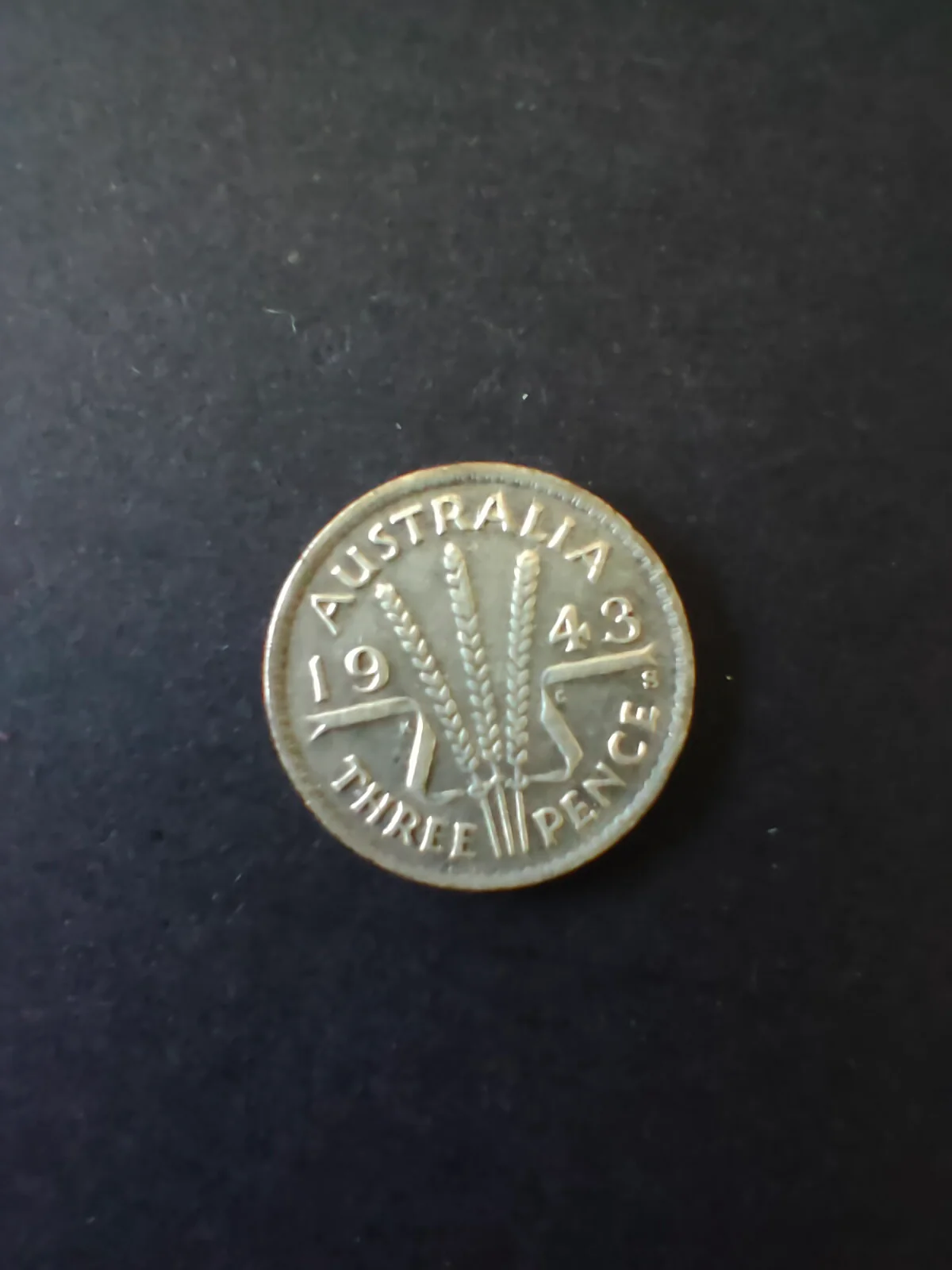 Australia 1943S 3d Threepence Silver Coin Fine Condition. San Francisco Mint