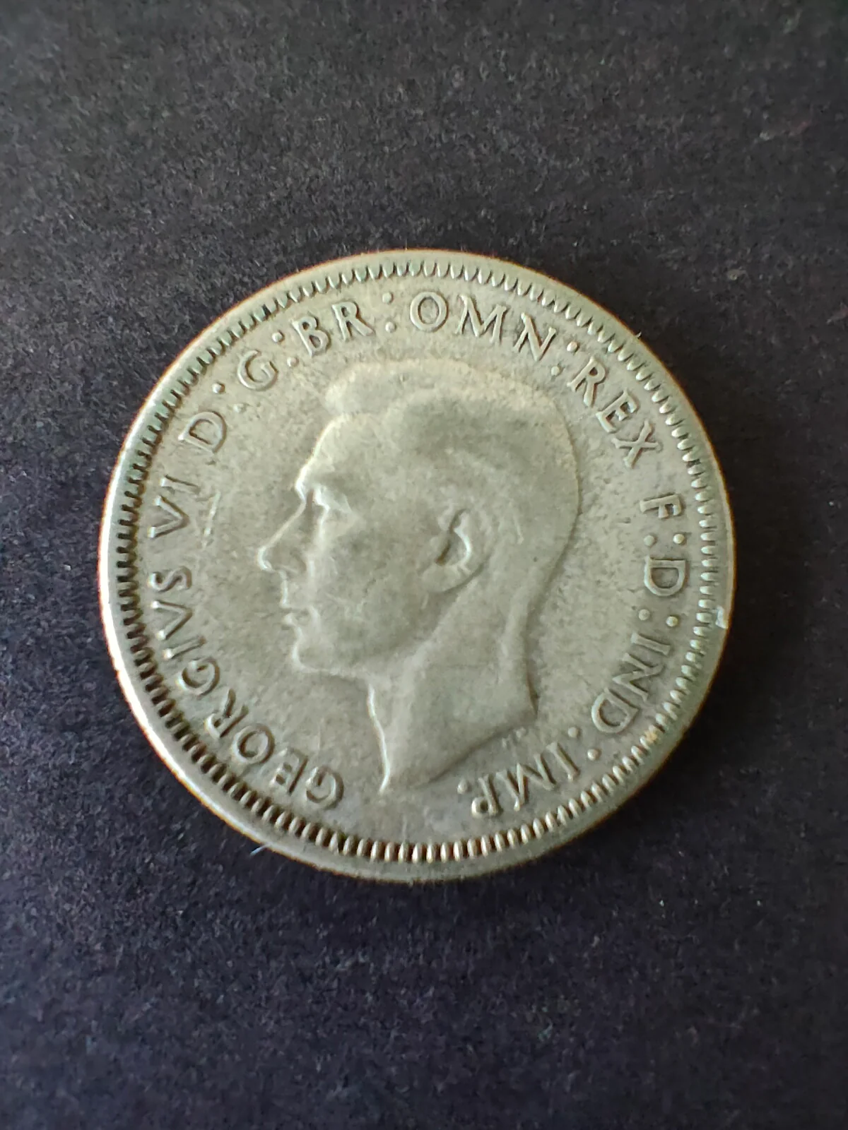 Australia 1946.S Shilling 1/- Dot before S silver coin Fine Condition - Image 2