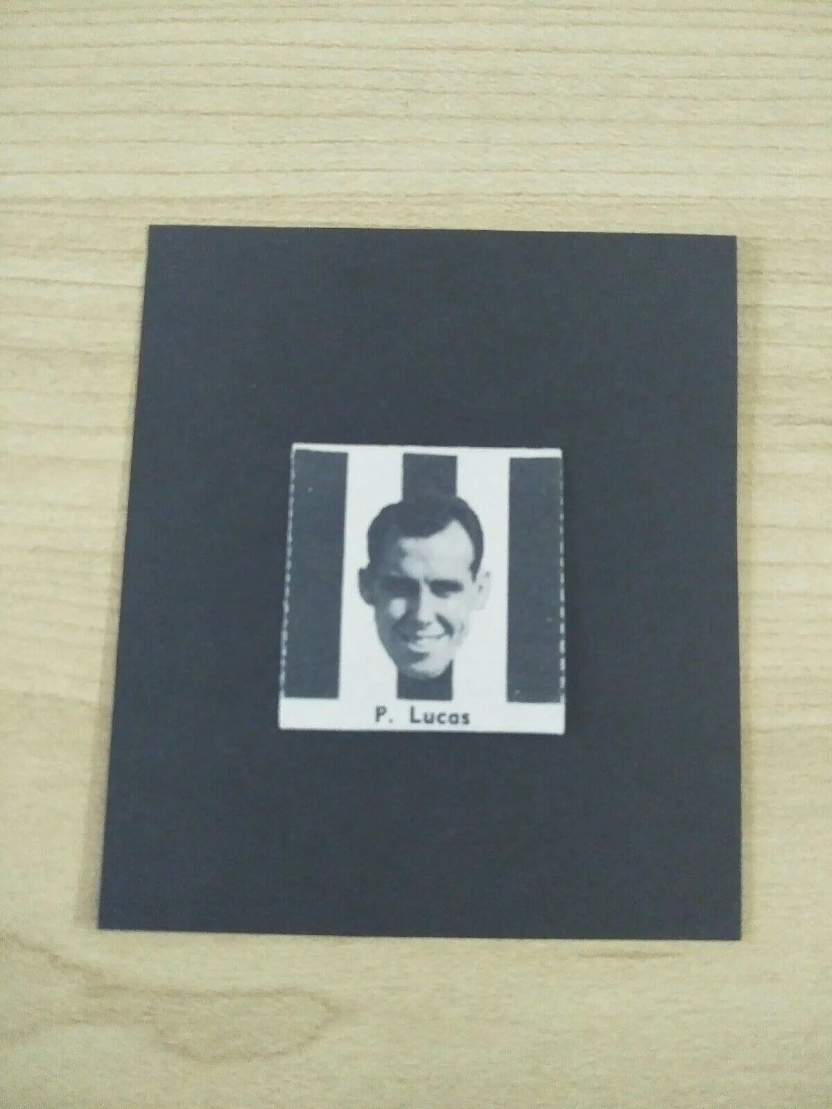 VFL 1956 Argus Newspaper Fireside Footballers Collingwood P Lucas Football Card