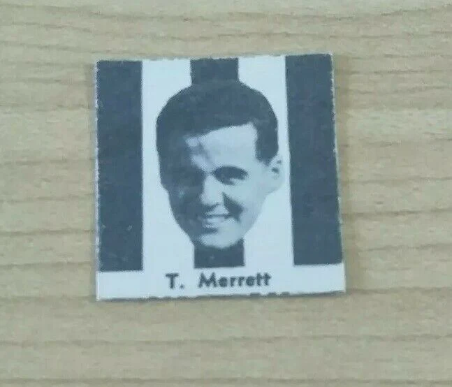 VFL 1956 Argus Newspaper Fireside Footballers Collingwood T Merrett Football Card