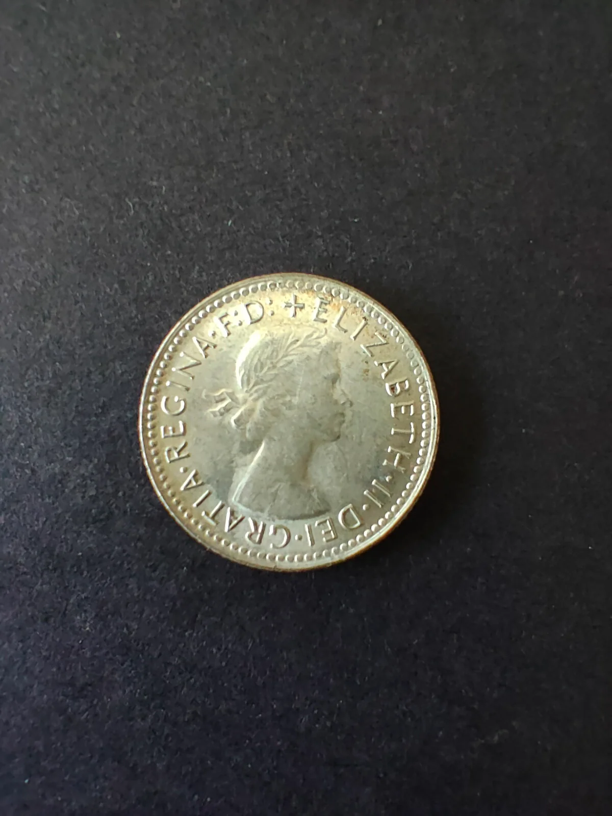 Australia 1958 6d Sixpence Silver Coin Fine Condition - Image 2
