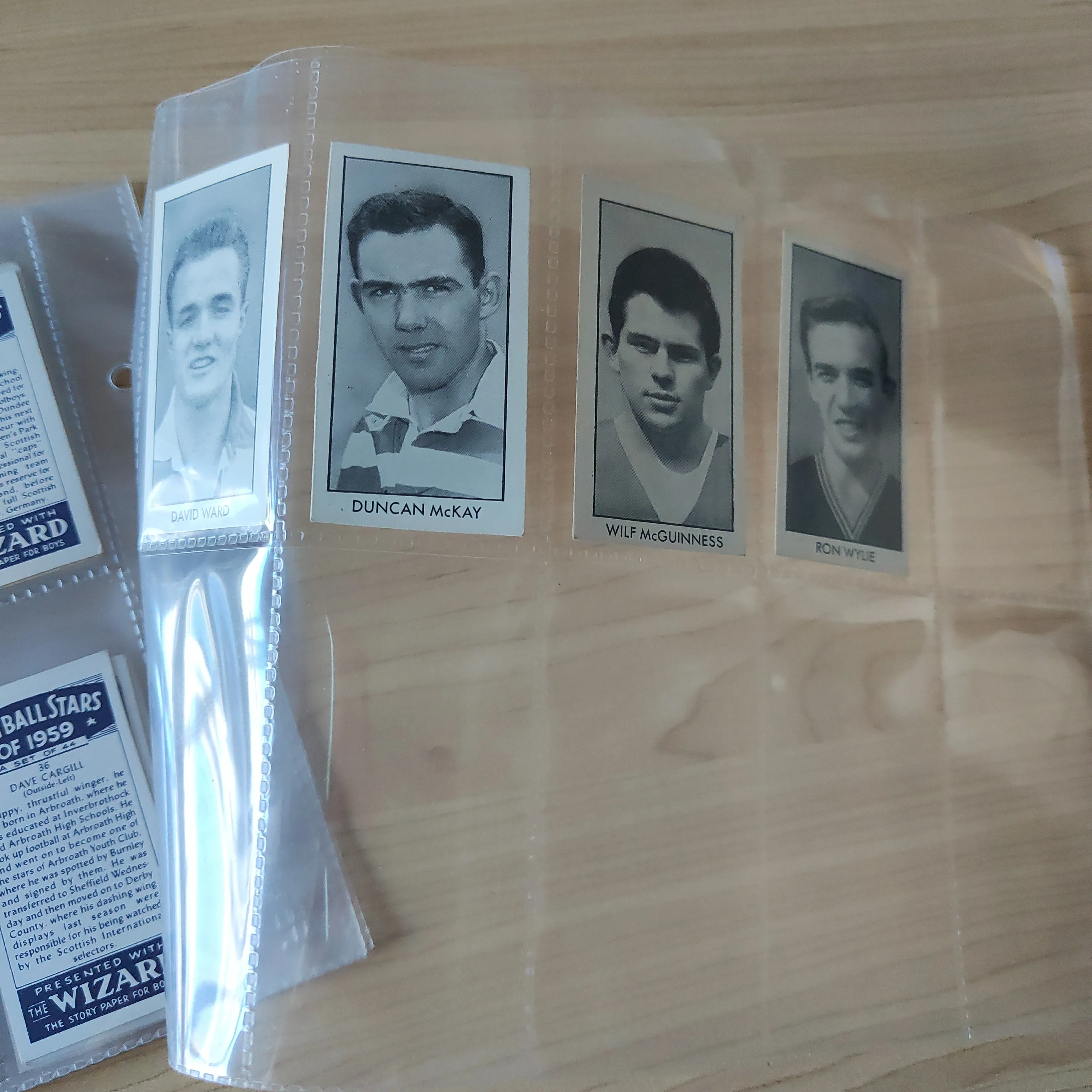 Soccer 1959 DC Thompson Football Stars of 1959 Cigarette Cards Complete Set of 44 - Image 5