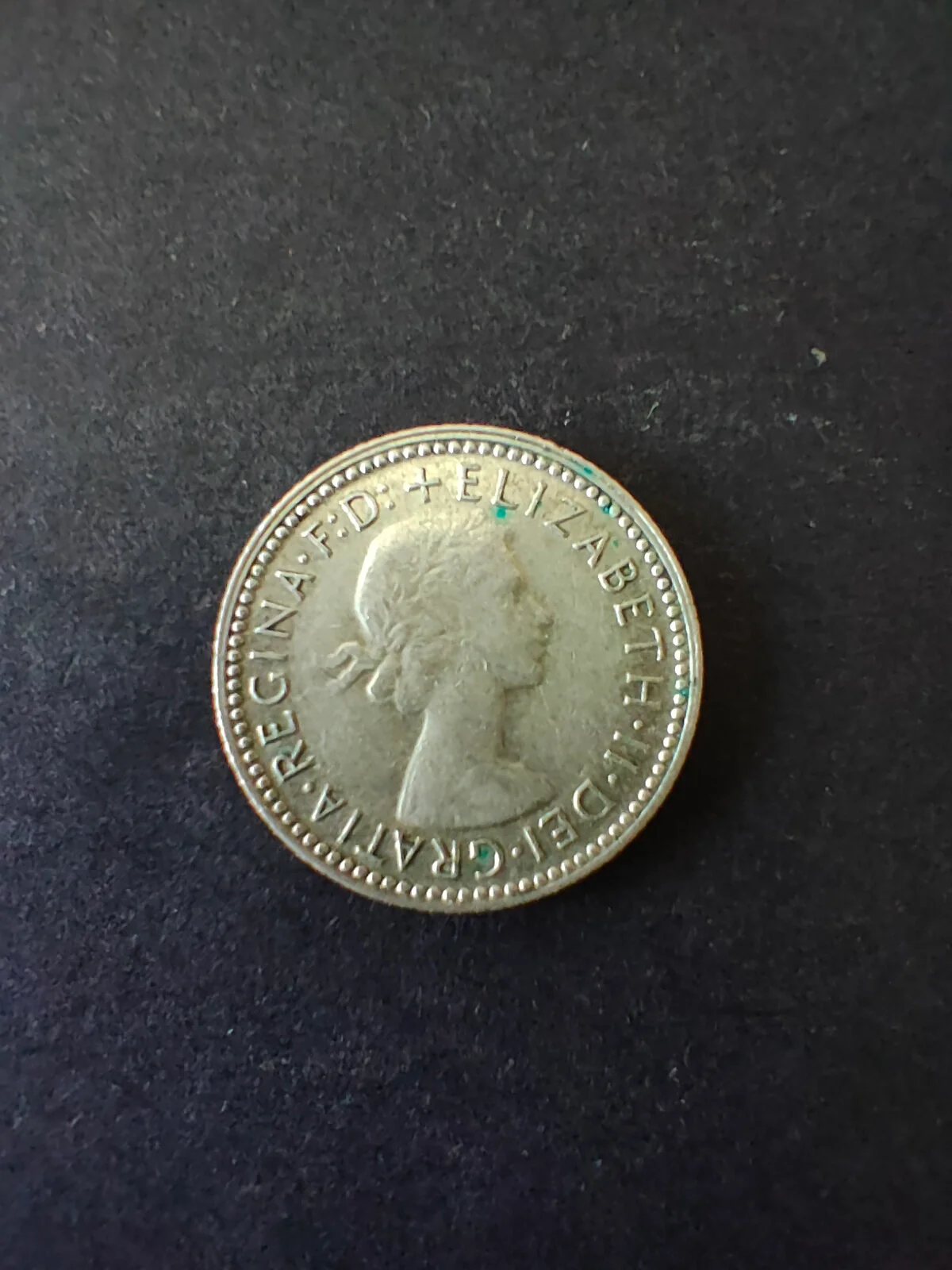 Australia 1960 6d Sixpence Silver Coin Extremely Fine Condition - Image 2