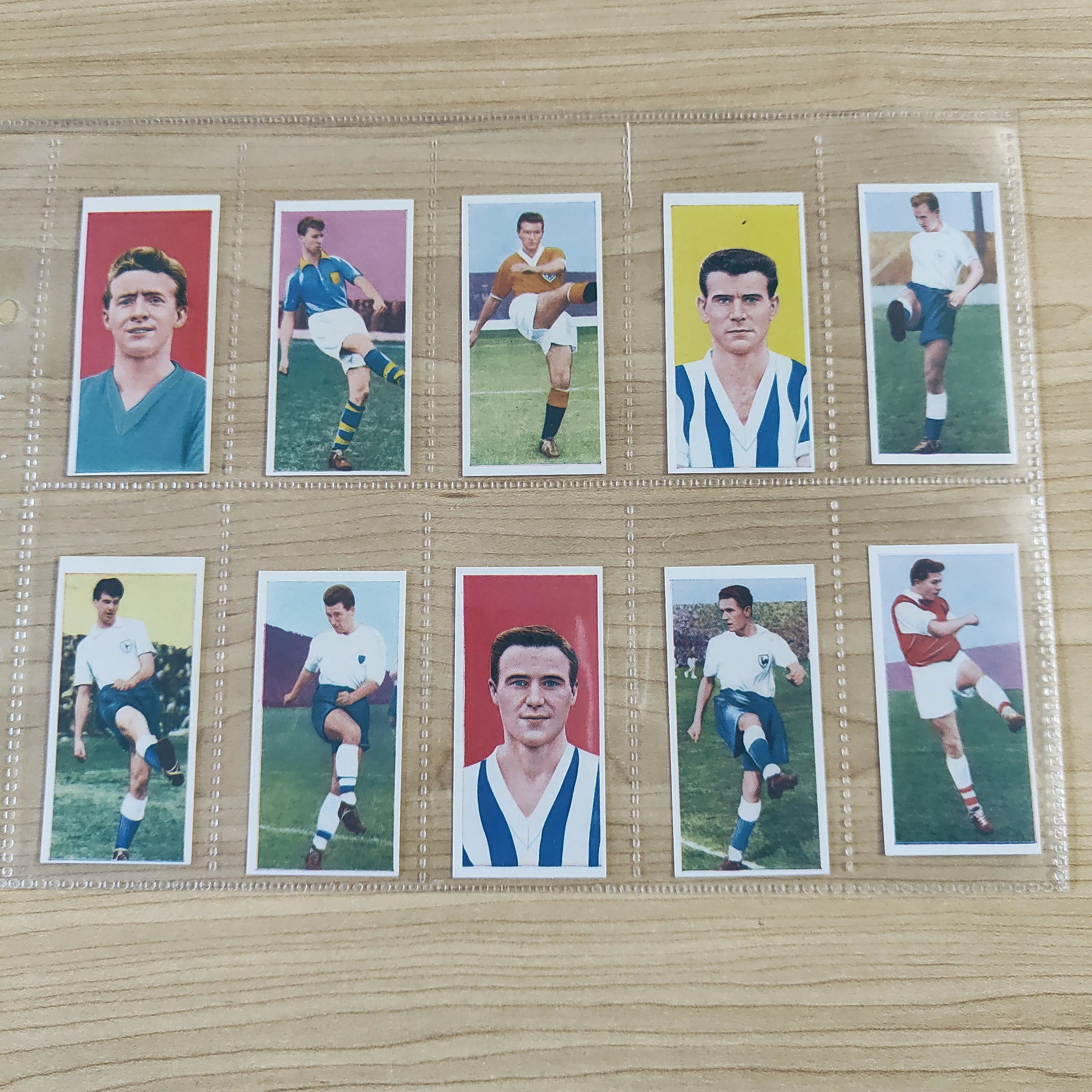 Soccer 1961 Primrose Confectionery Famous Footballers Complete Set of 50 Cigarette Cards - Image 3