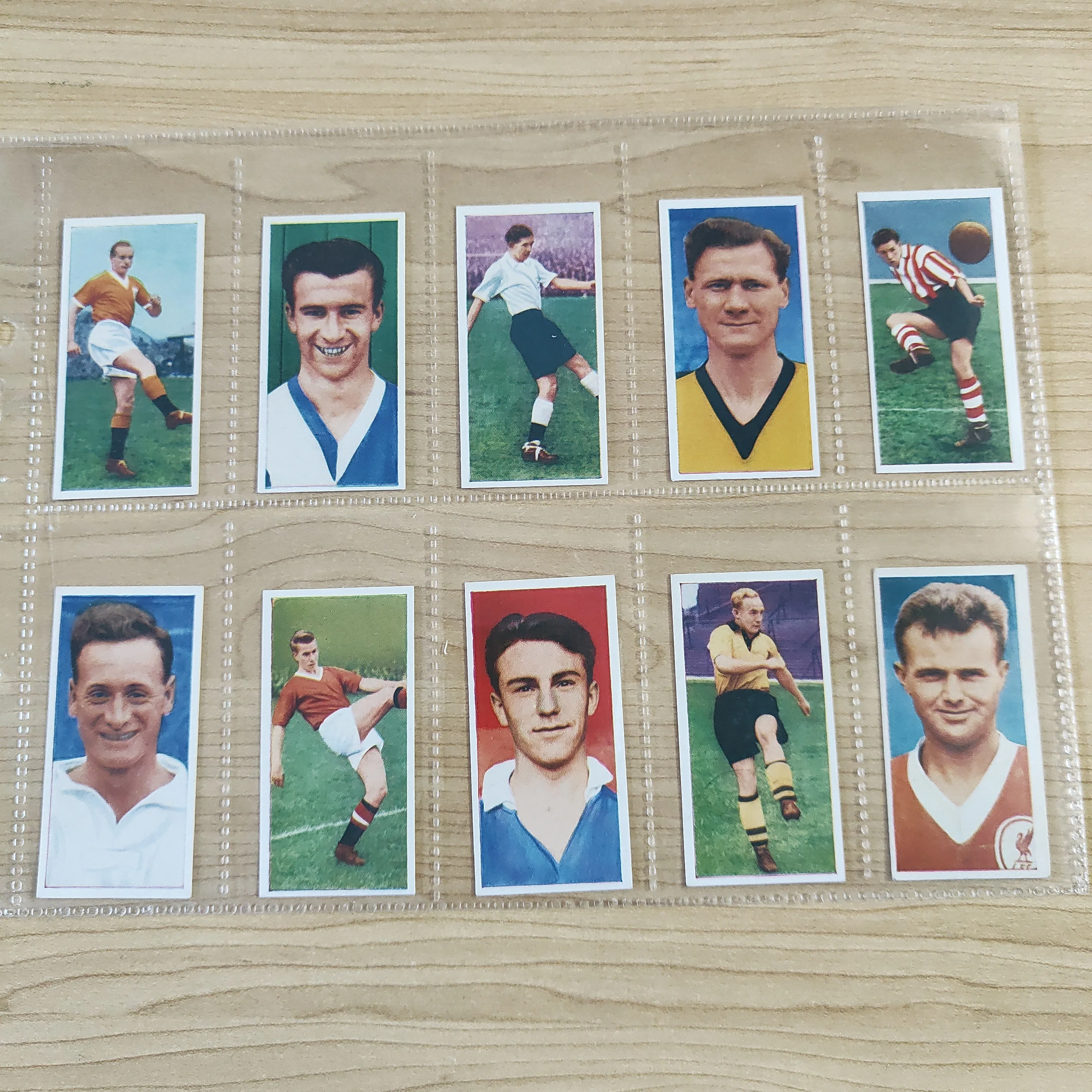 Soccer 1961 Primrose Confectionery Famous Footballers Complete Set of 50 Cigarette Cards - Image 9