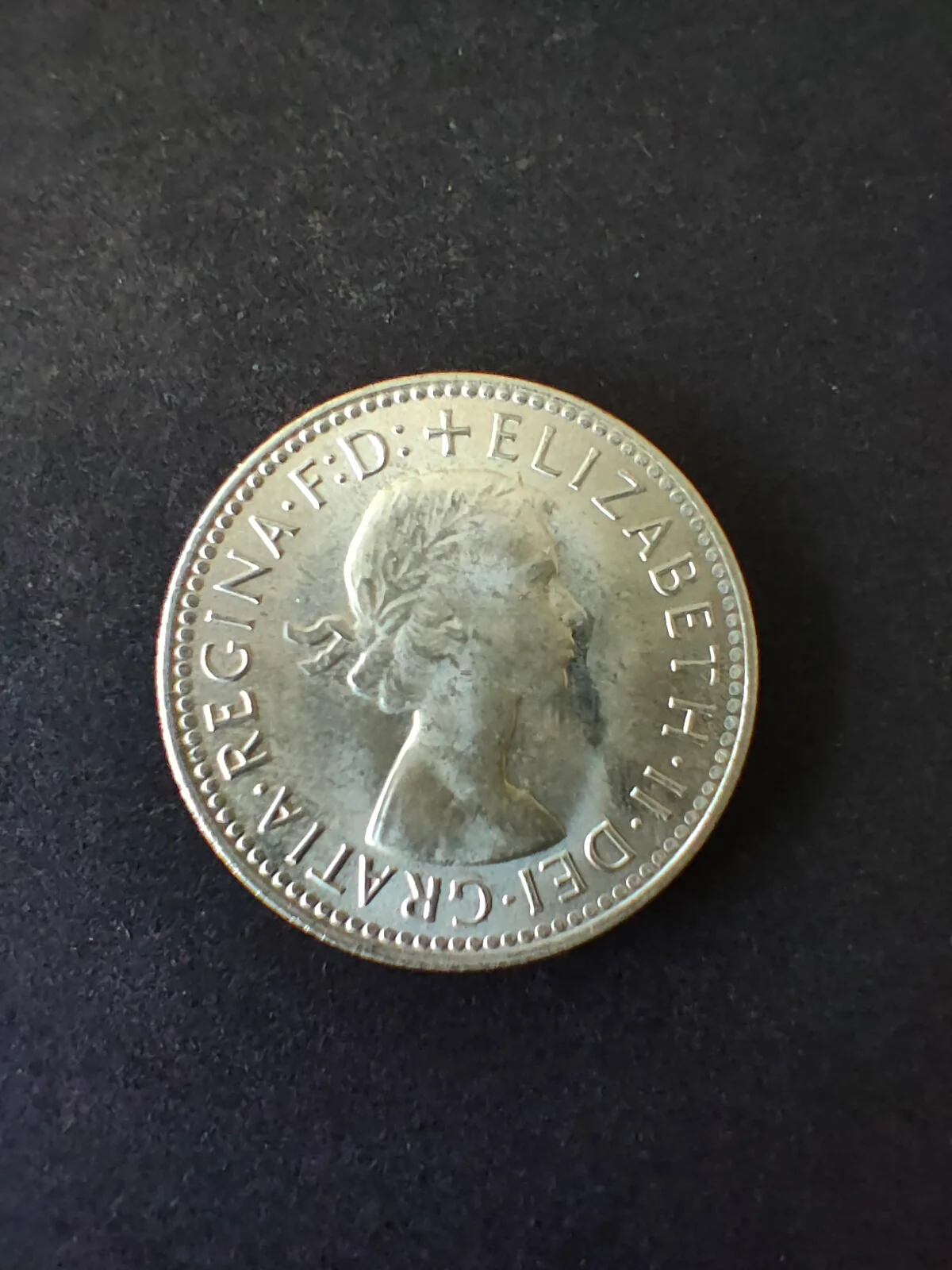 Australia 1963 One Shilling Silver Coin Extremely Fine Condition - Image 2