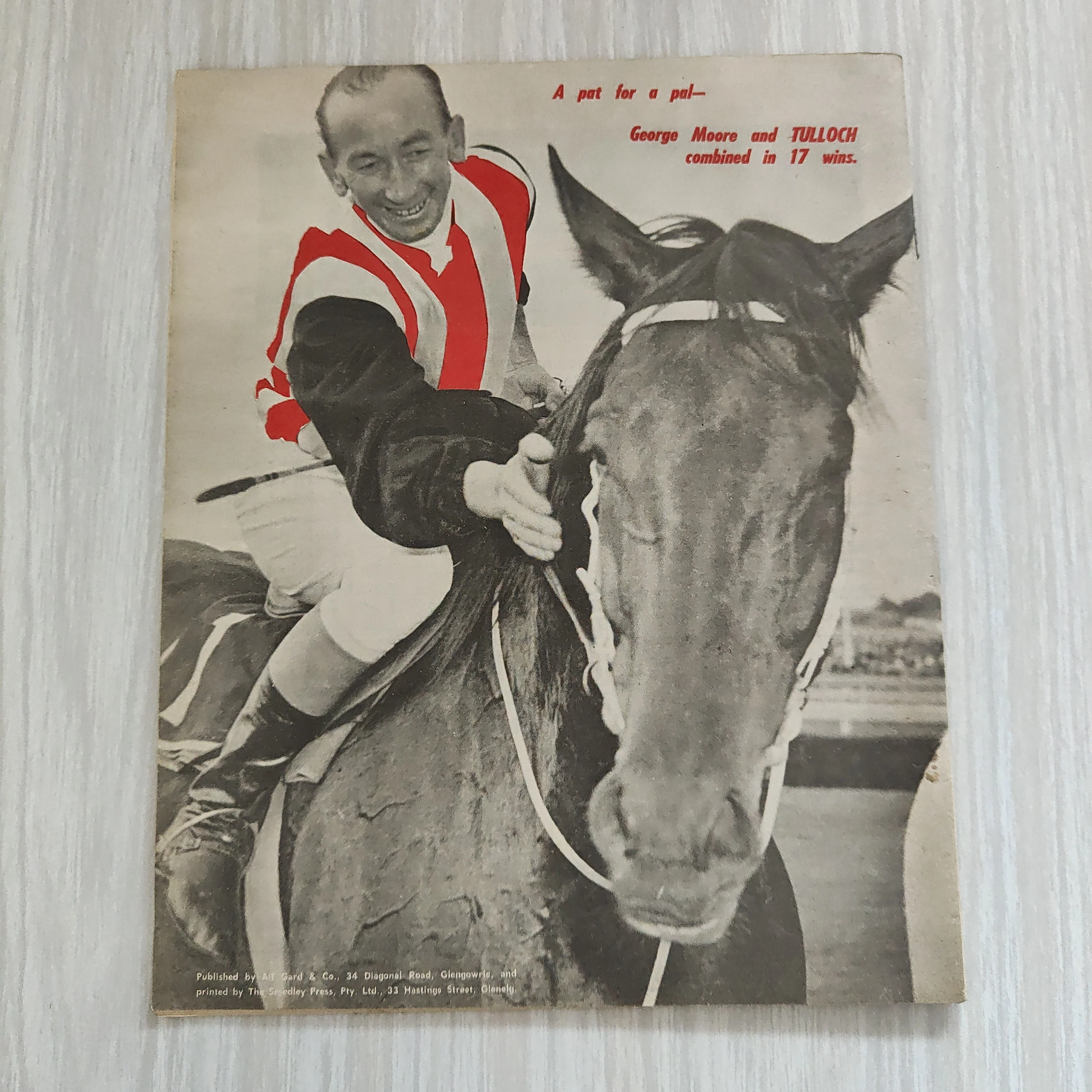 Racing 1966 The Melbourne Cup Horse Racing Magazine Tulloch Cover - Image 3