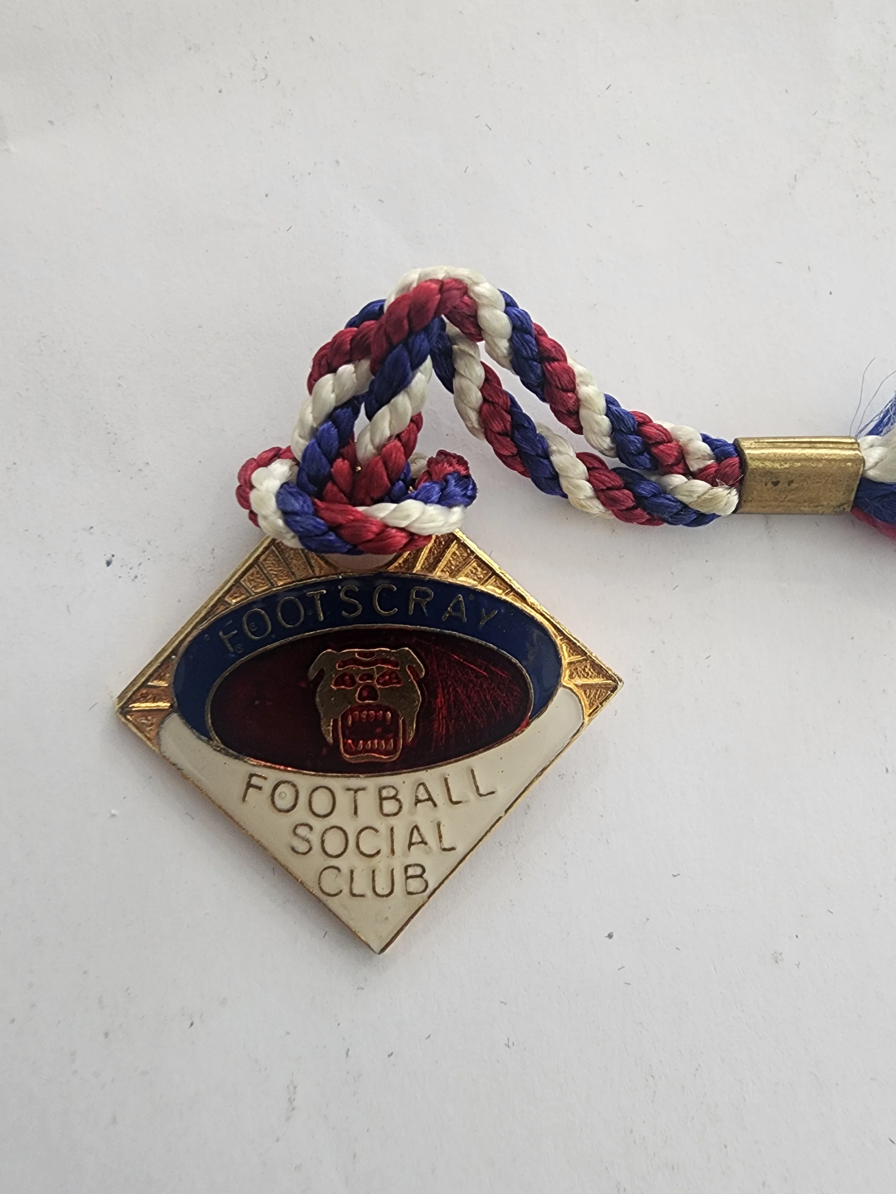 1971 VFL Footscray Bulldogs Football Social Club Badge