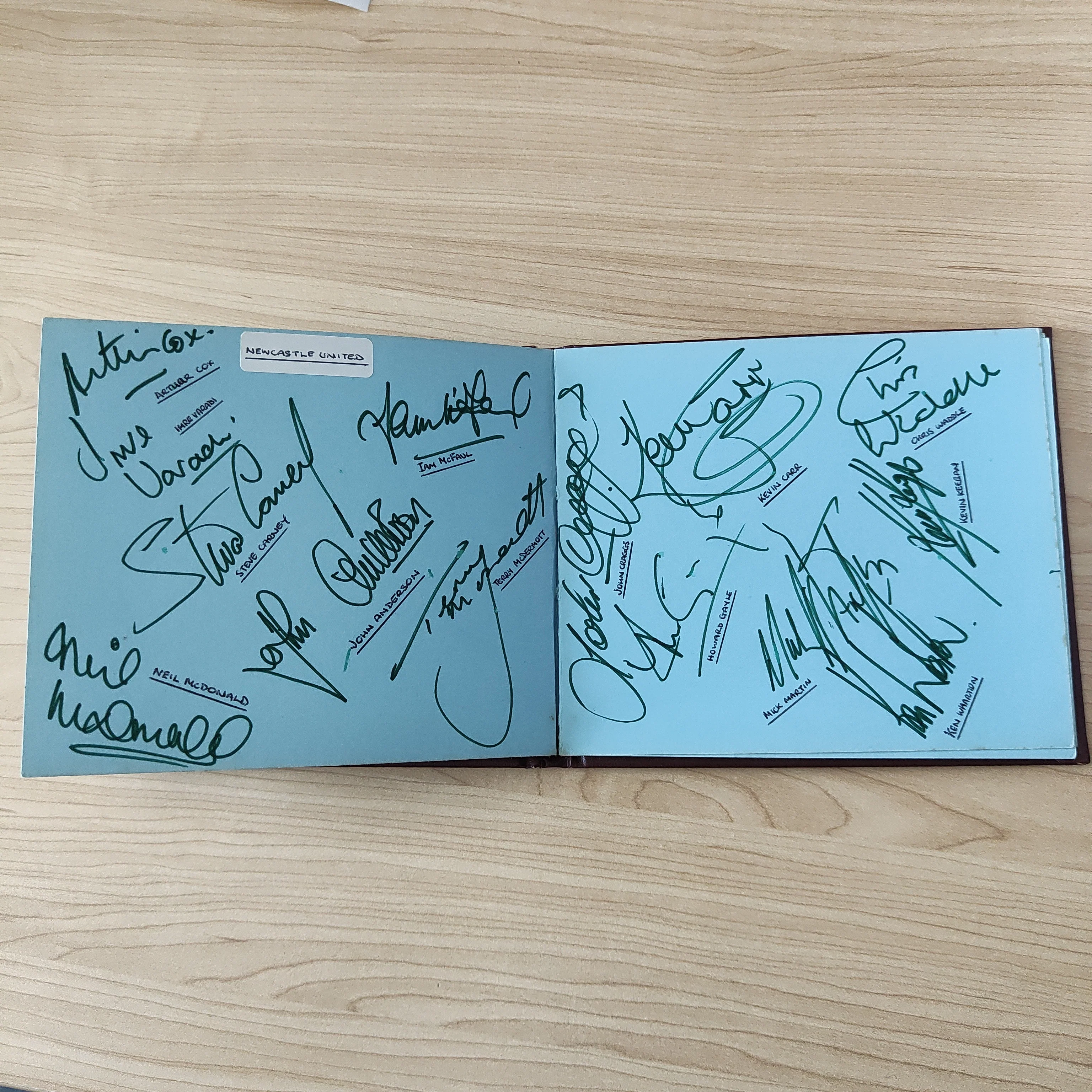 Soccer 1981-2 Autograph Book with 210 Signatures Including Manchester City and Liverpool - Image 13