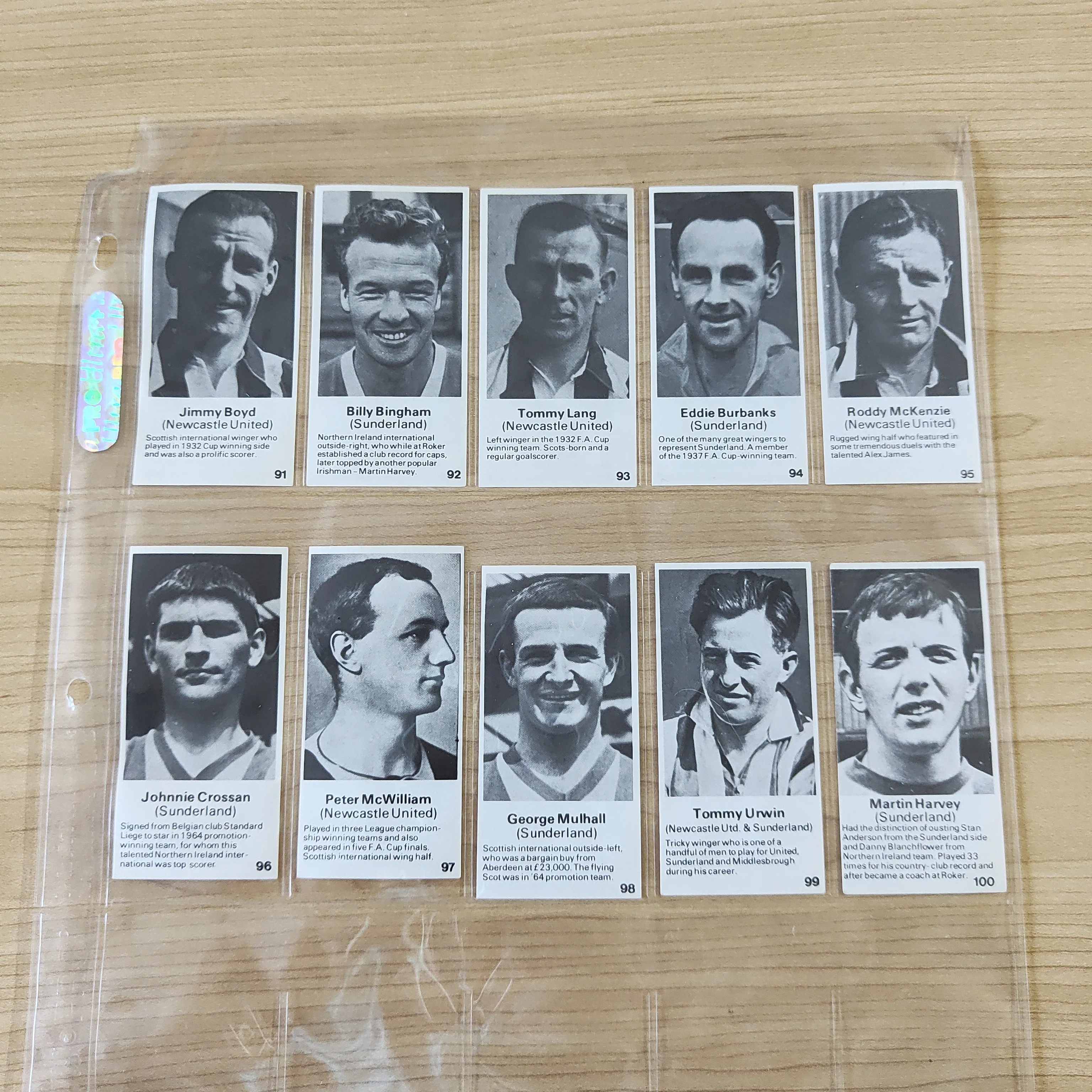 Soccer 1981 F.M. Dobson's Fizz Bombs 100 Greatest Footballers Complete Set of 100 Cigarette Cards - Image 13