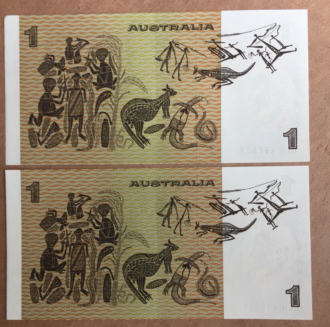 Australia 1982 R78 $1 Johnston/Stone Pair Same Serial Number and sequential lettering DLG498509 & DLH498509 - Image 2