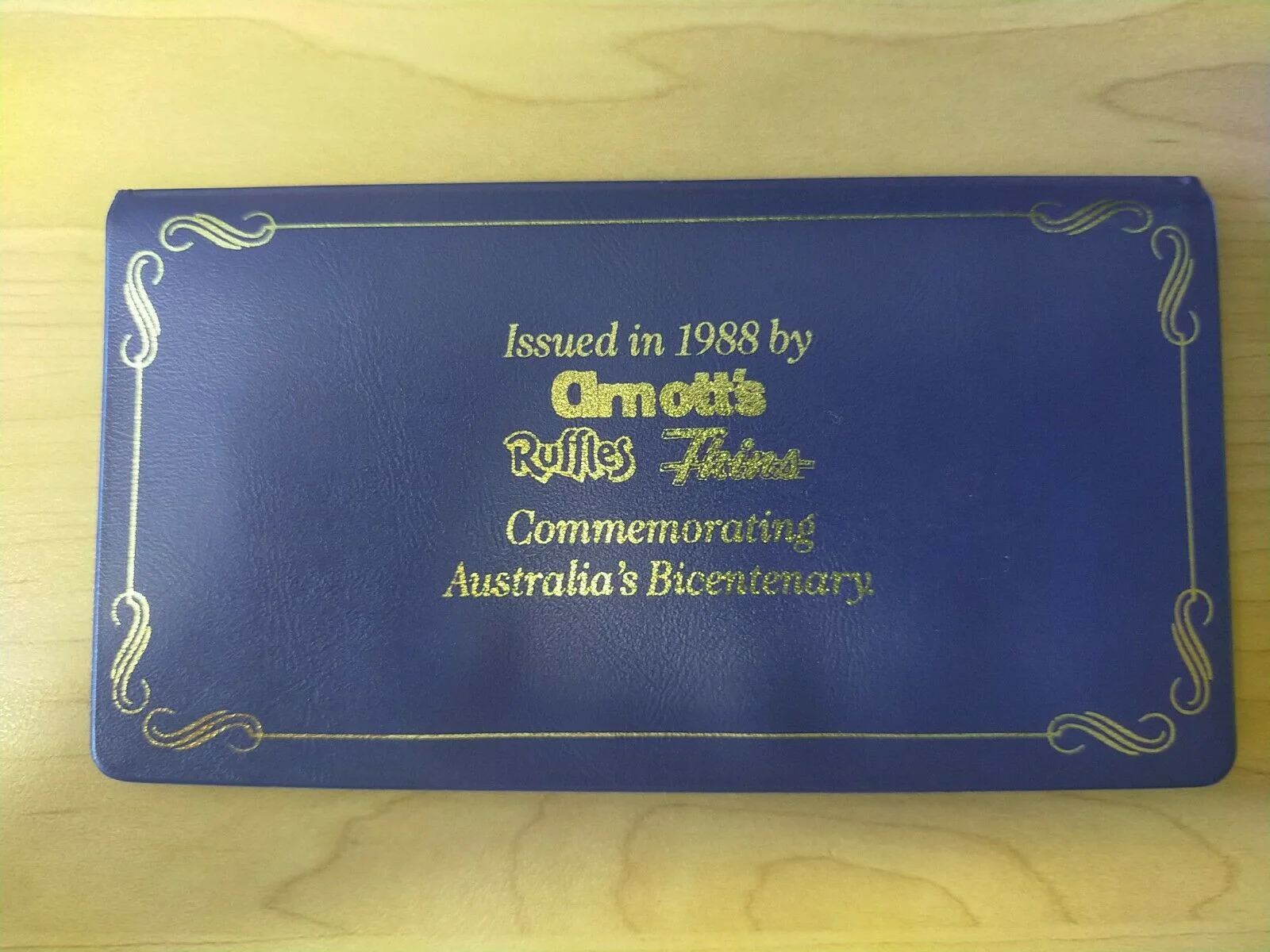 Australia 1988 Arnott's Snack Foods Commemorative Coin Collection in 3 Coin Folder. - Image 4