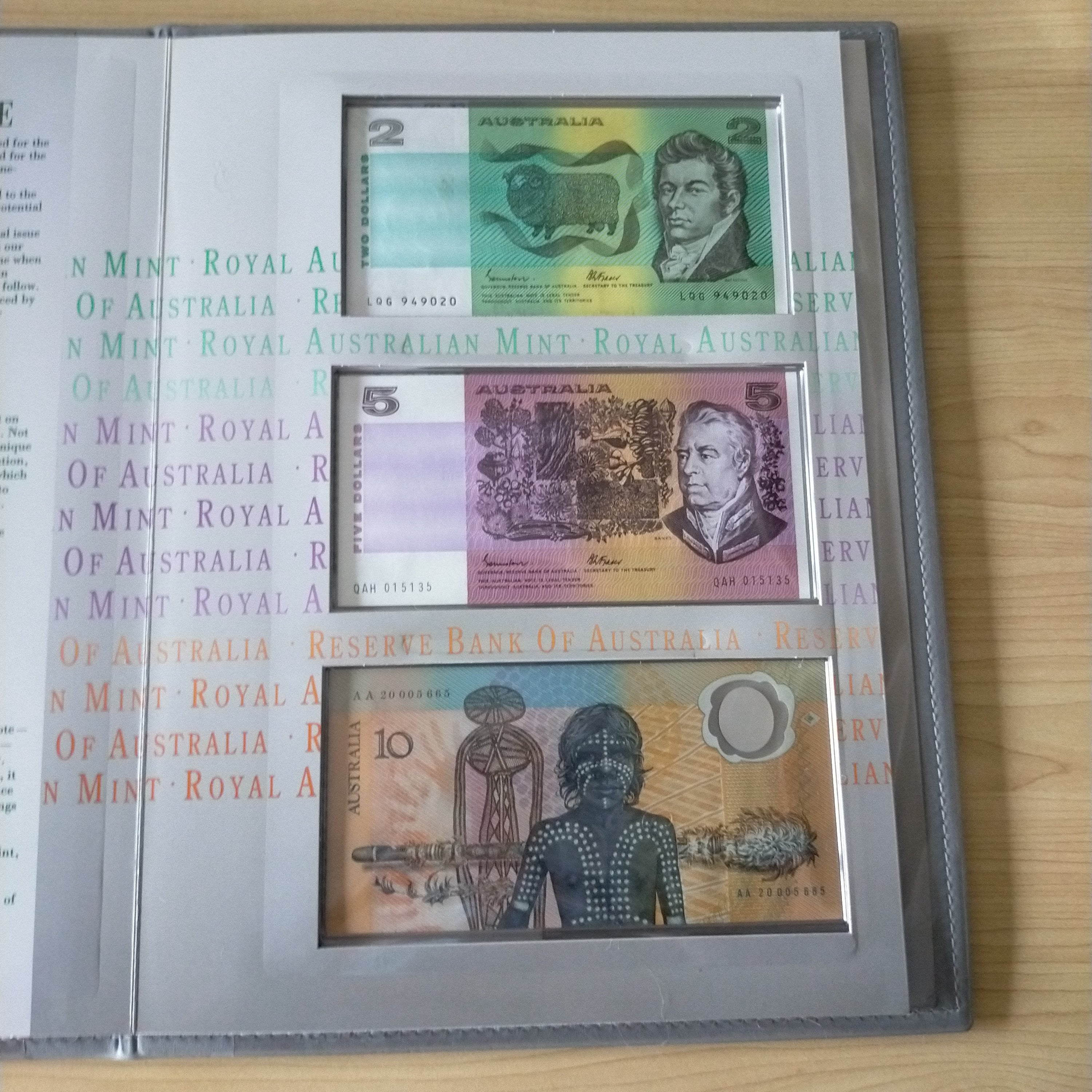 Australia 1988 Royal Australian Mint Bicentennial Coin and Note Collection in Folder and Cover - Image 5