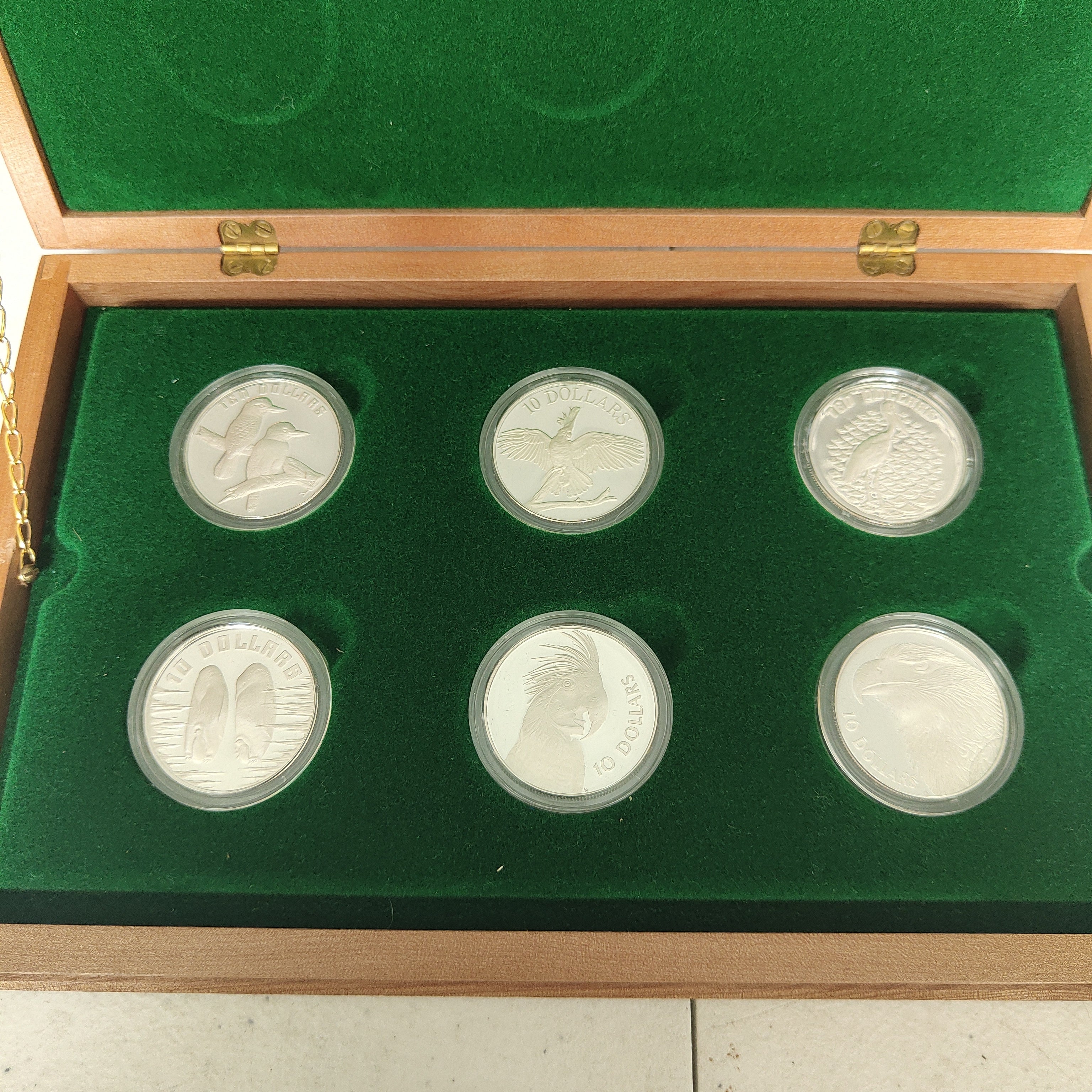 Australia 1989-1994 Royal Australian Mint Birds of Australia 6 x $10 Proof Sterling Silver Coin Set in deluxe wooden case - Image 2