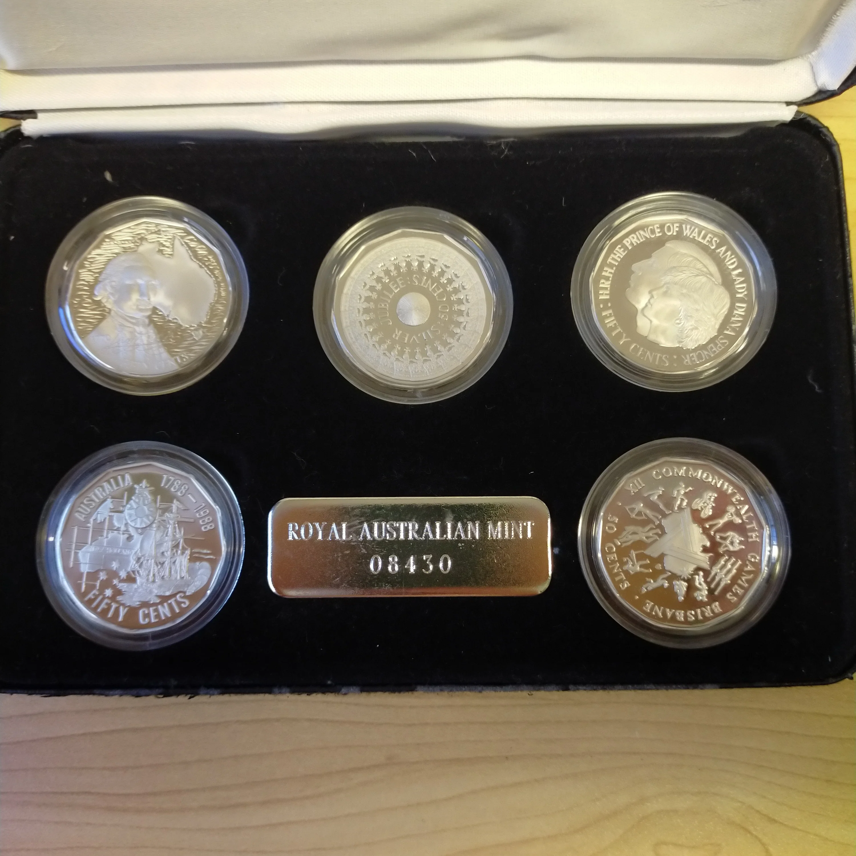 Australia 1989 Royal Australian Mint Masterpieces In Silver 5 Coin Set - Image 2