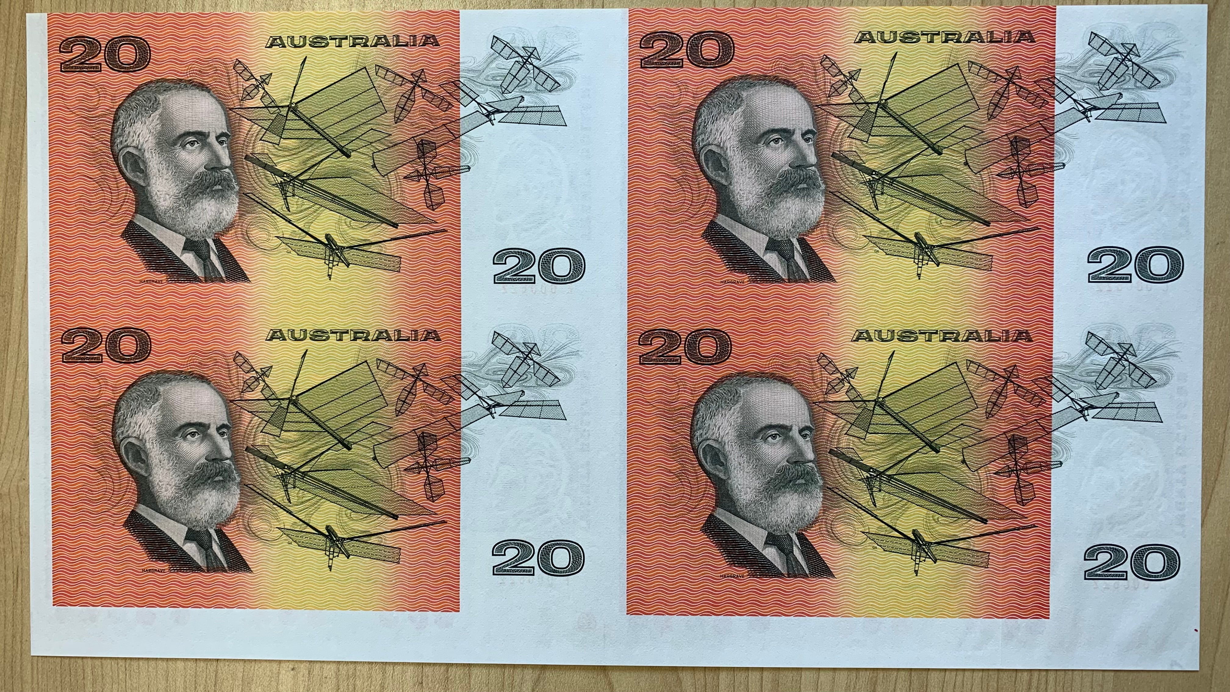 Australia 1993 $20 Paper Uncut Block of 4 Banknotes Red Serial Number In Folder - Image 2