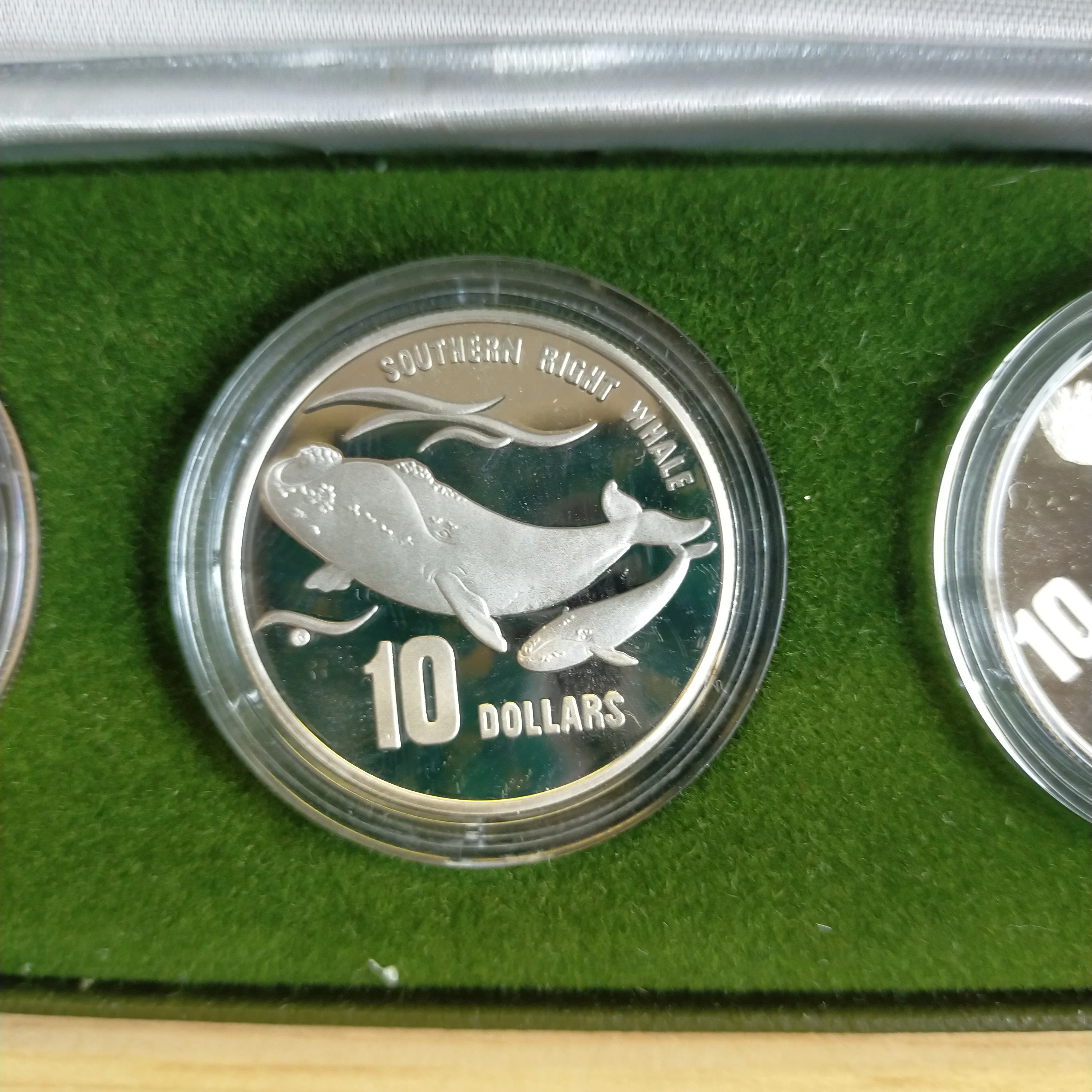 Australia 1995 - 1998 Royal Australian Mint $10 Australia's Endangered Species 4 x $10 Piedfort Sterling Silver Coin Set - Image 3