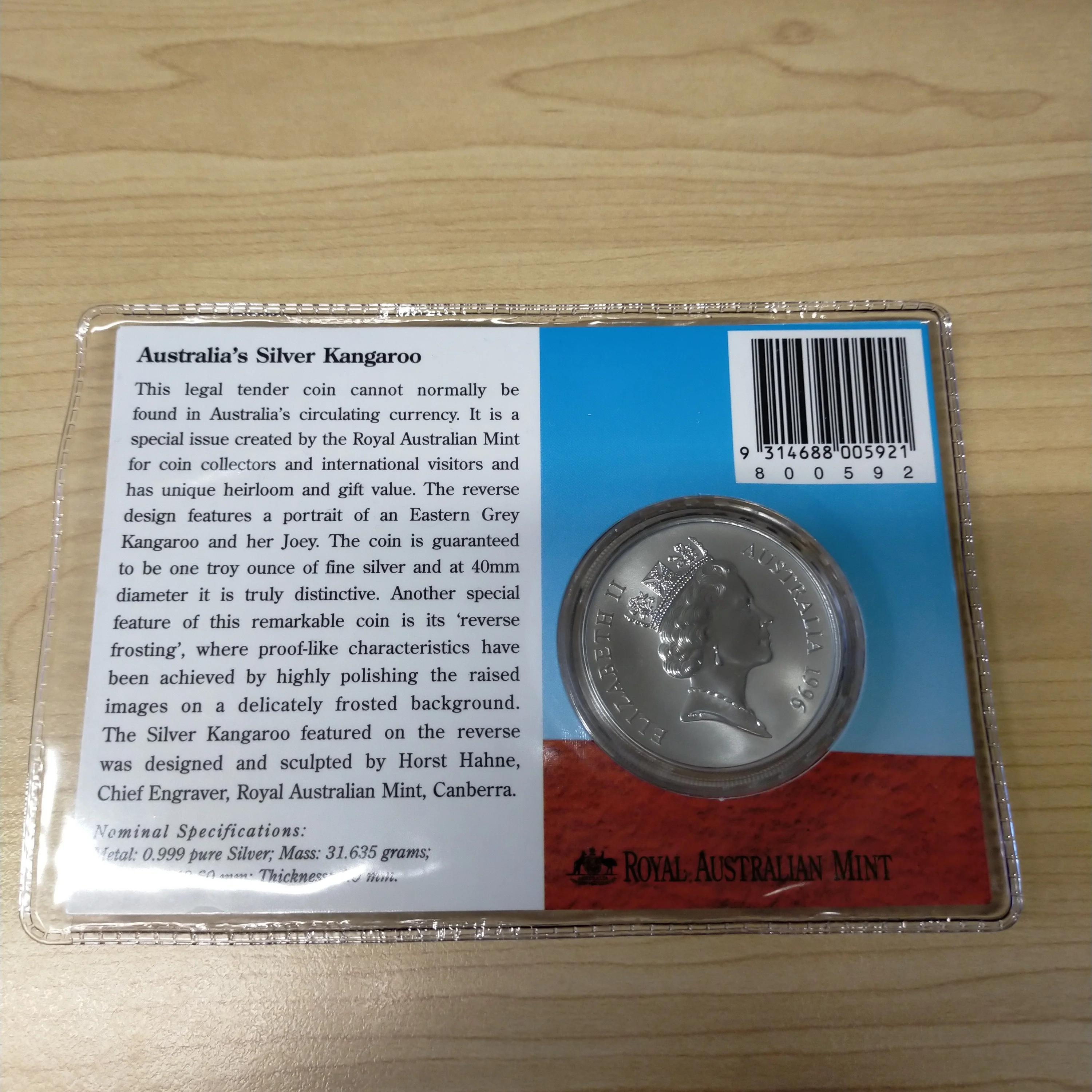 Australia 1996 Royal Australian Mint $1 Kangaroo 1 oz One Ounce Silver Coin - Image 2