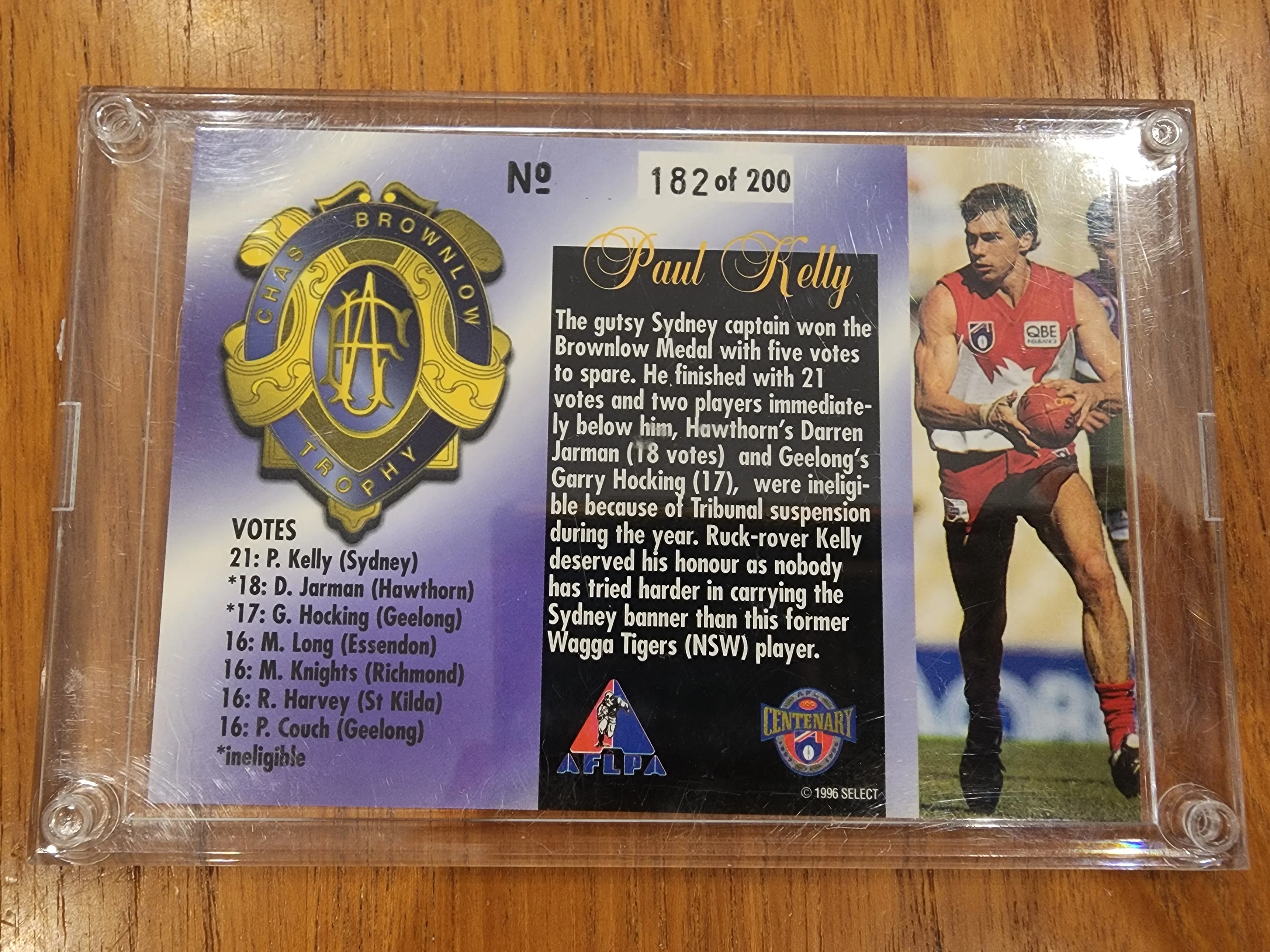 1996 SELECT JUMBO CASE CARD- PAUL KELLY BROWNLOW MEDALLIST 182/200 SWANS - Image 2