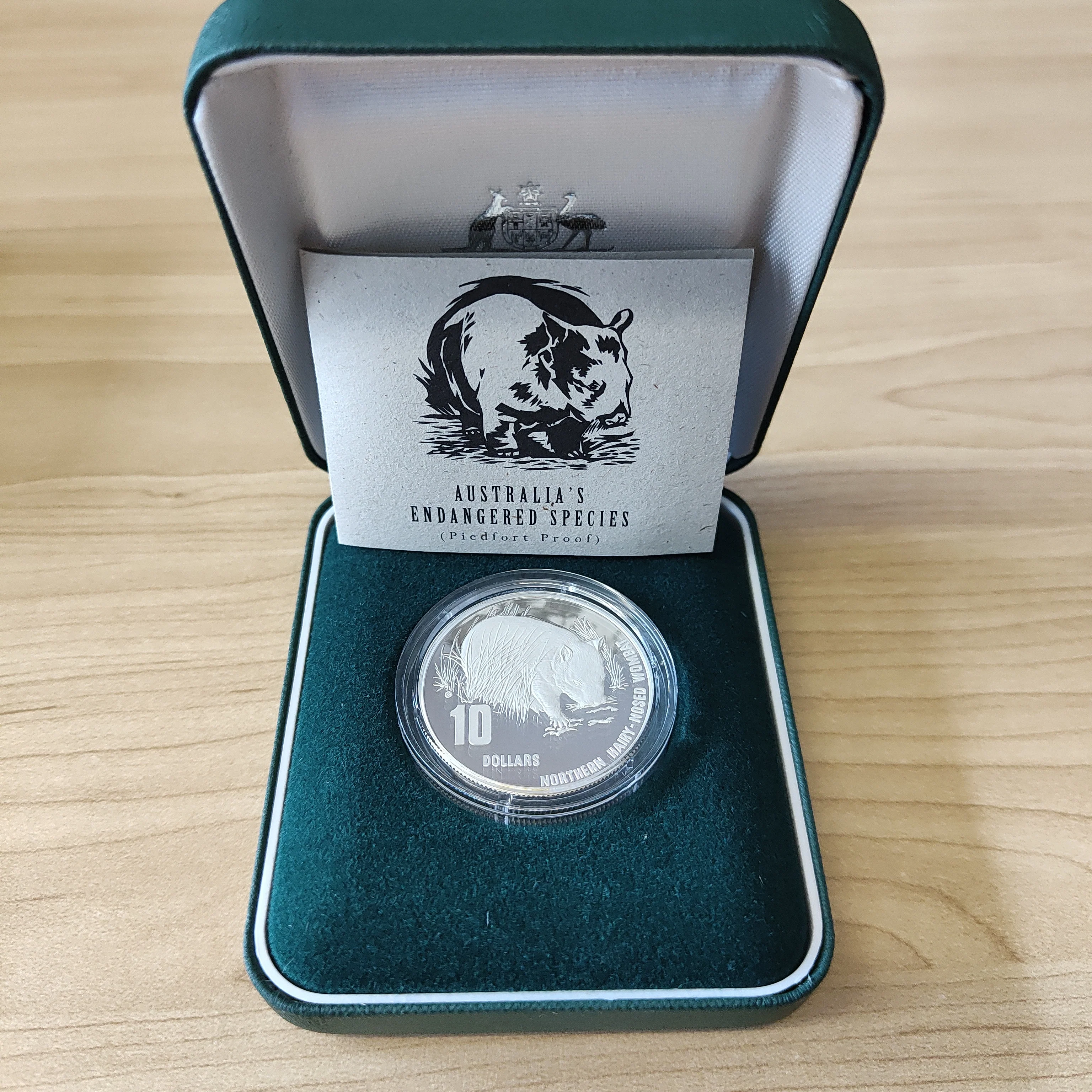 1998 Royal Australian Mint $10 Australia's Endangered Species Northern Hairy-Nosed Wombat Silver Piedfort Proof Coin - Image 2