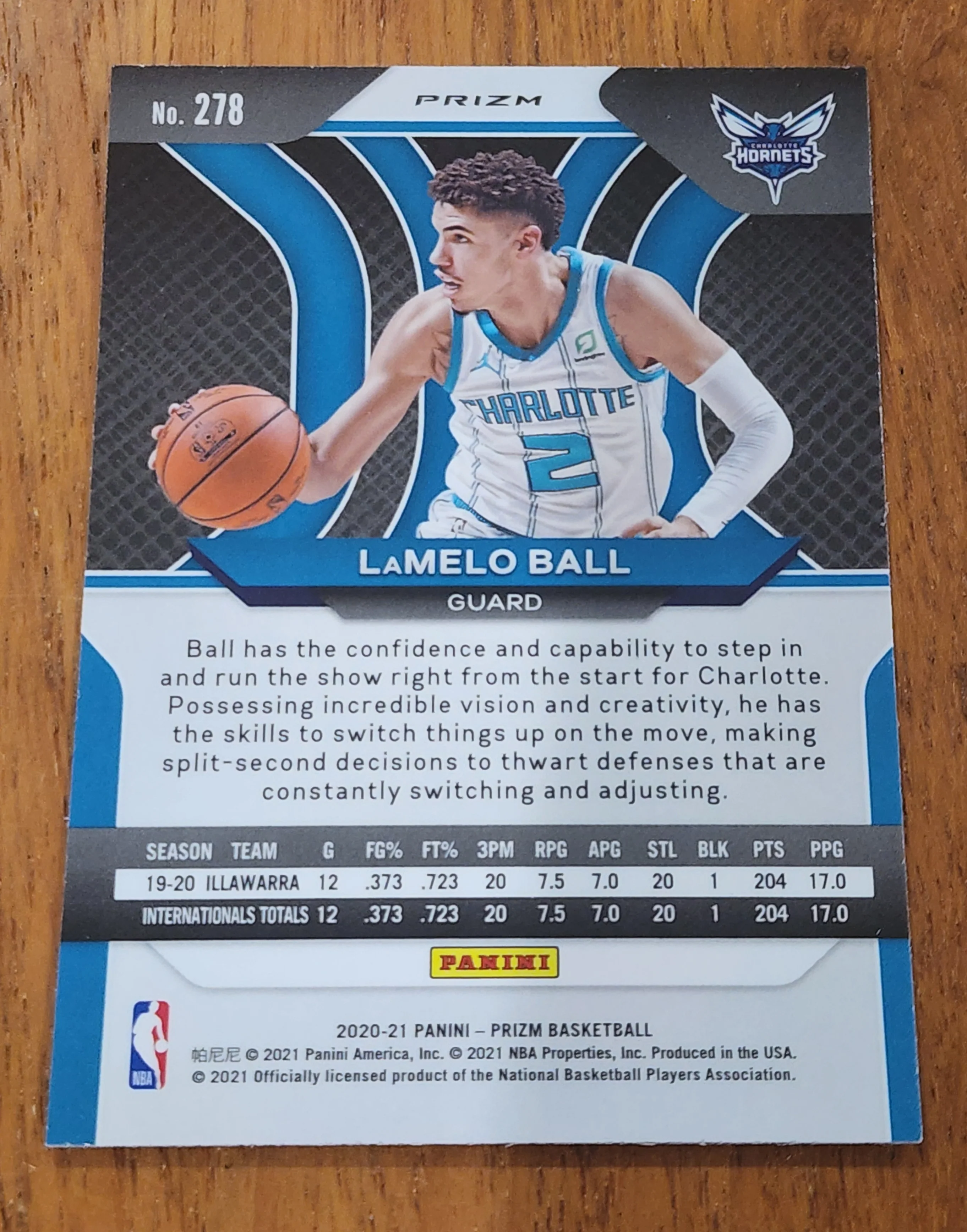 20-21 Panini Prizm NBA Rookie Card Lamelo Ball Rookie Red Cracked Ice Charlotte Hornets #278 - Image 2