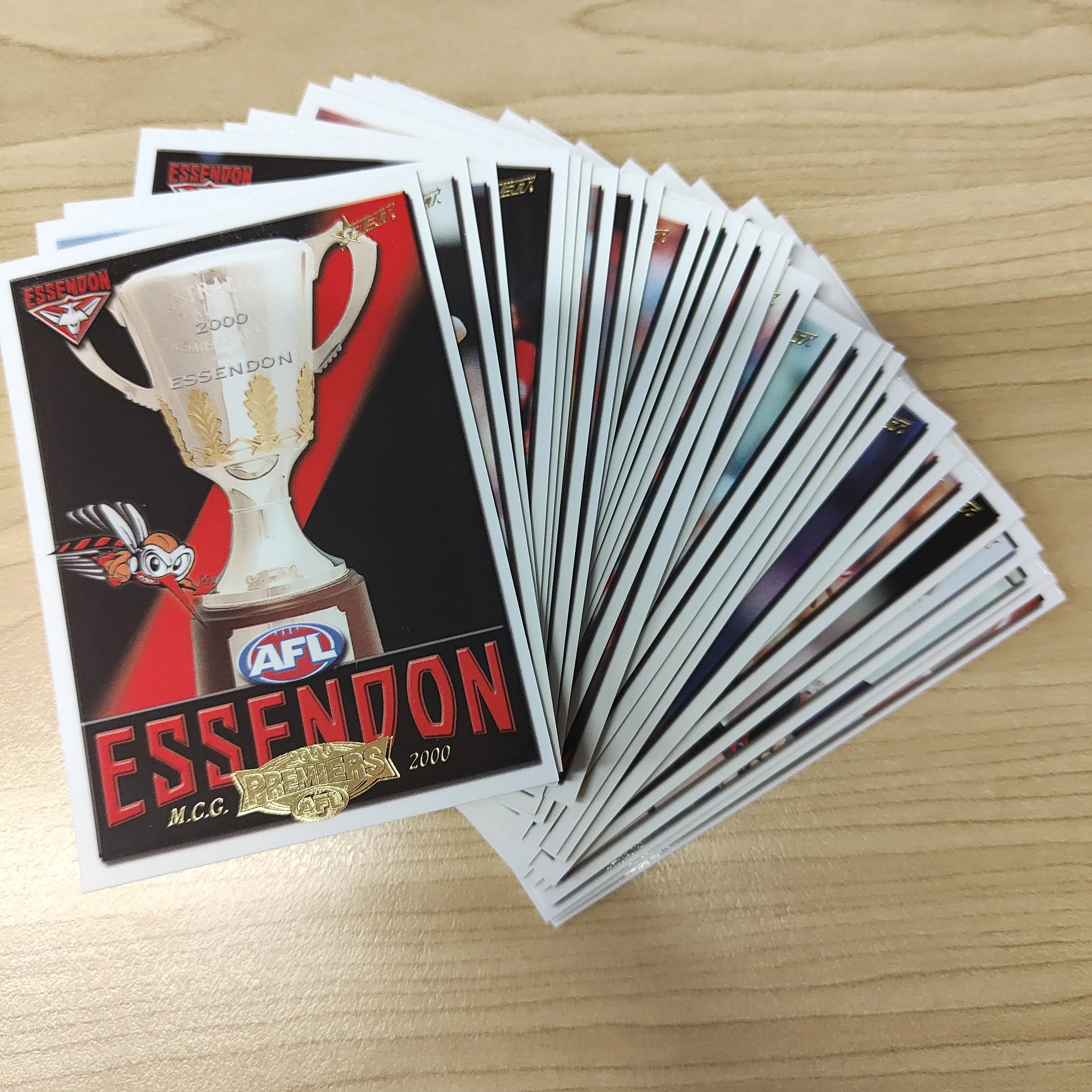 2000 AFL Select Essendon Premiership Limited Edition Set of 30 Cards 1545/2000 - Image 2