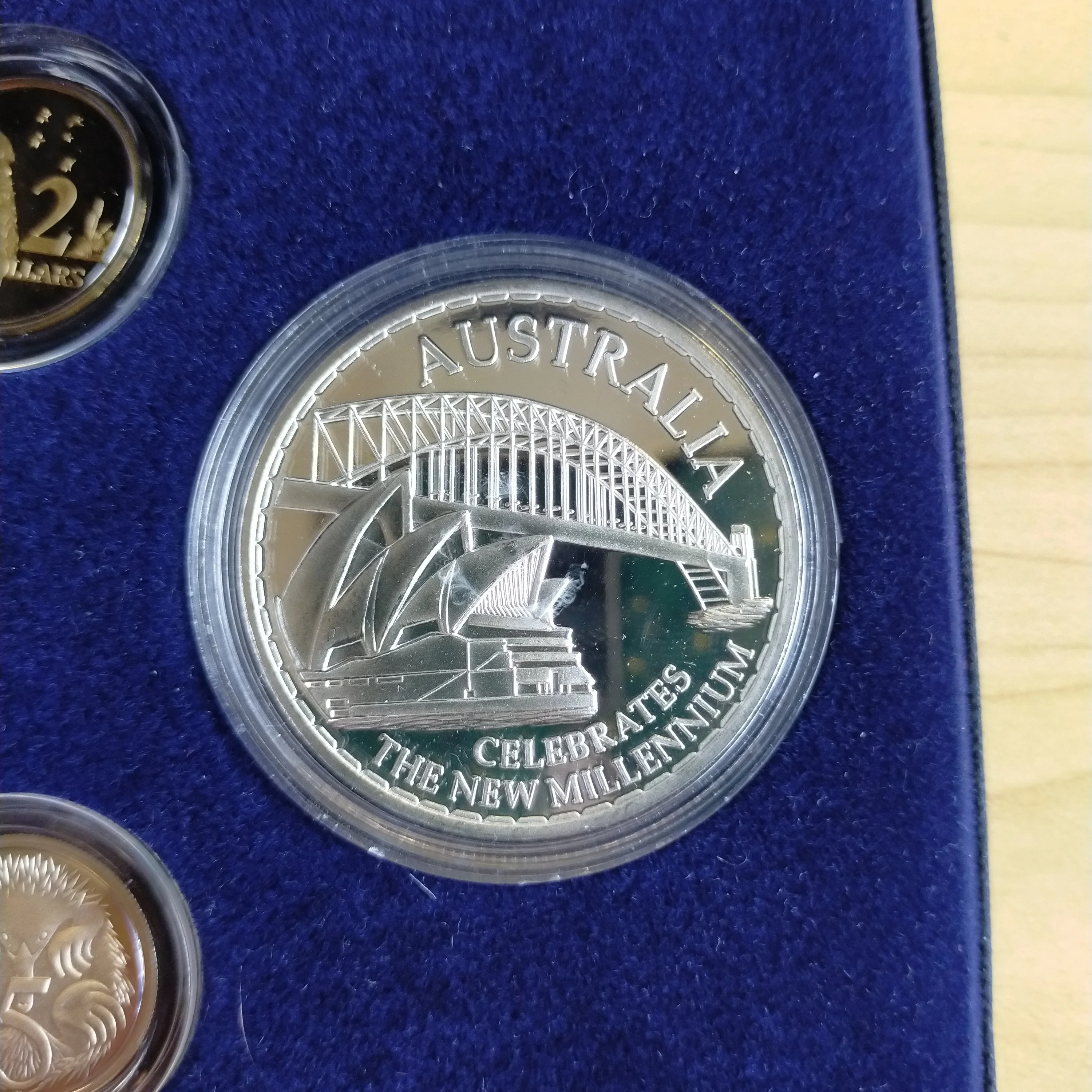Australia 2000 Downies International Proof Collection .999 Silver Proof Medallion Limited Edition Set - Image 3