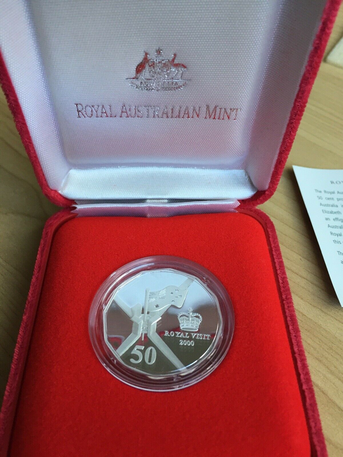 Australia 2000 Royal Australian Mint 50 Cents (Fine Silver) “Royal Visit” Proof. - Image 2
