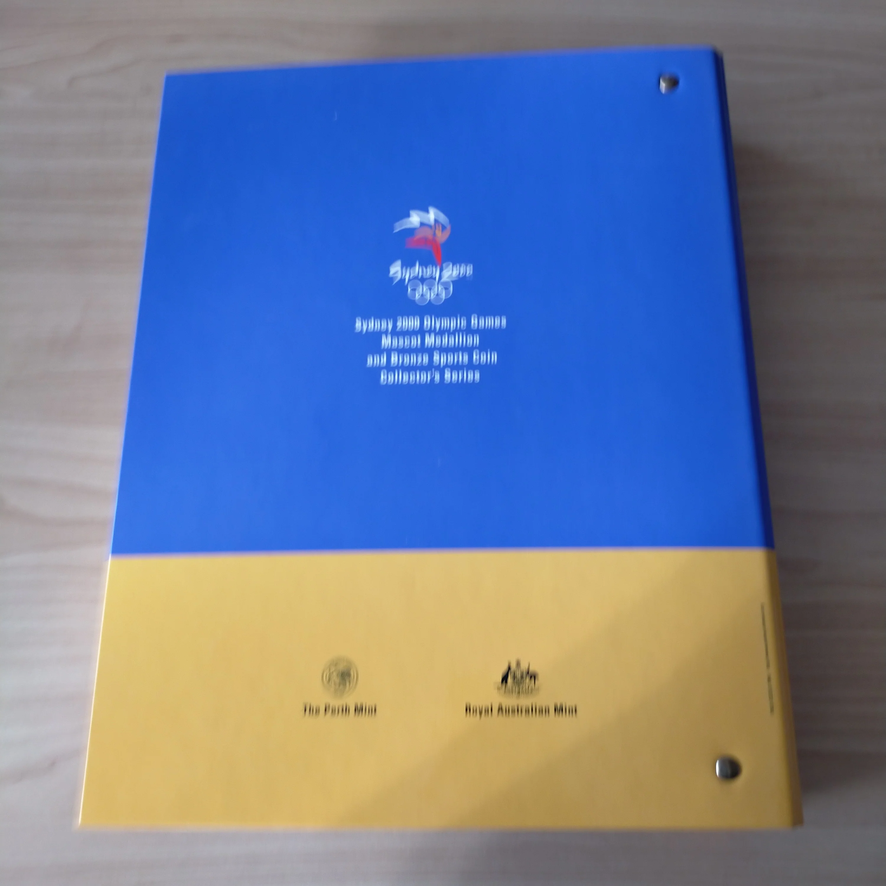 Australia 2000 Royal Australian Mint Perth Mint Sydney Olympics Mascot Medallion and Bronze Sports 56 Coin Set - Image 9