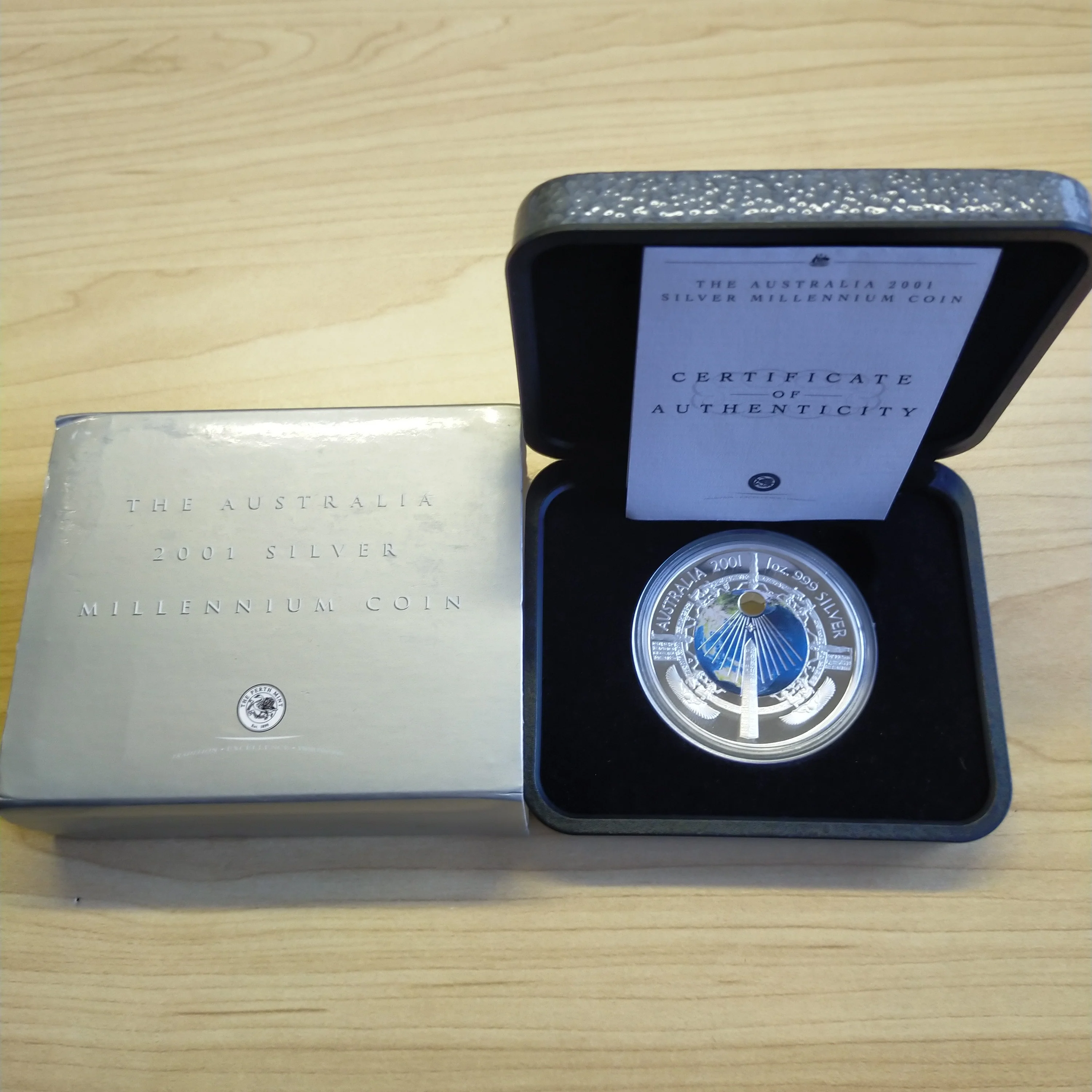 2001 Perth Mint $1 The Australian 2001 Silver Millennium Coin 1oz .999 Proof Silver Coin