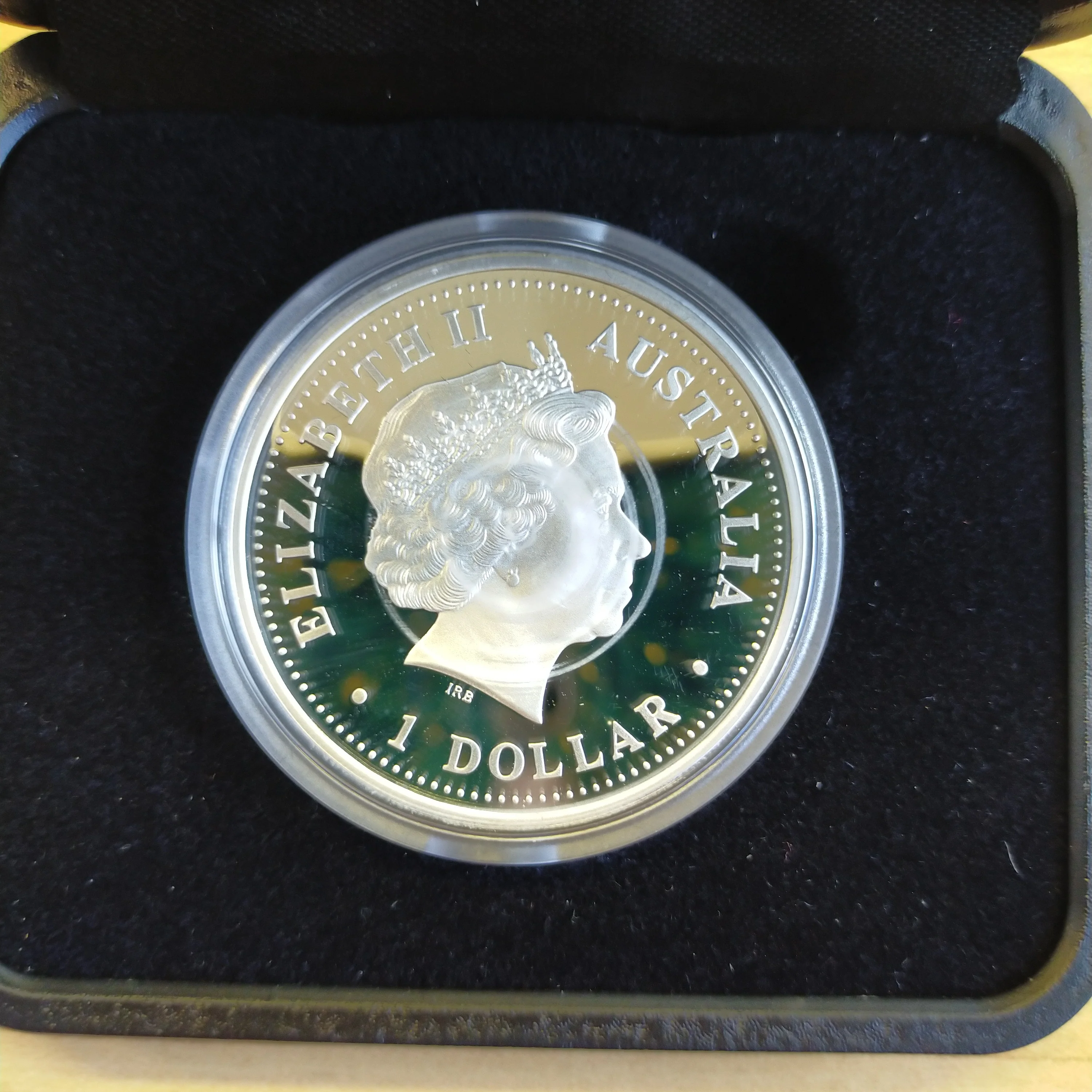 2001 Perth Mint $1 The Australian 2001 Silver Millennium Coin 1oz .999 Proof Silver Coin - Image 3
