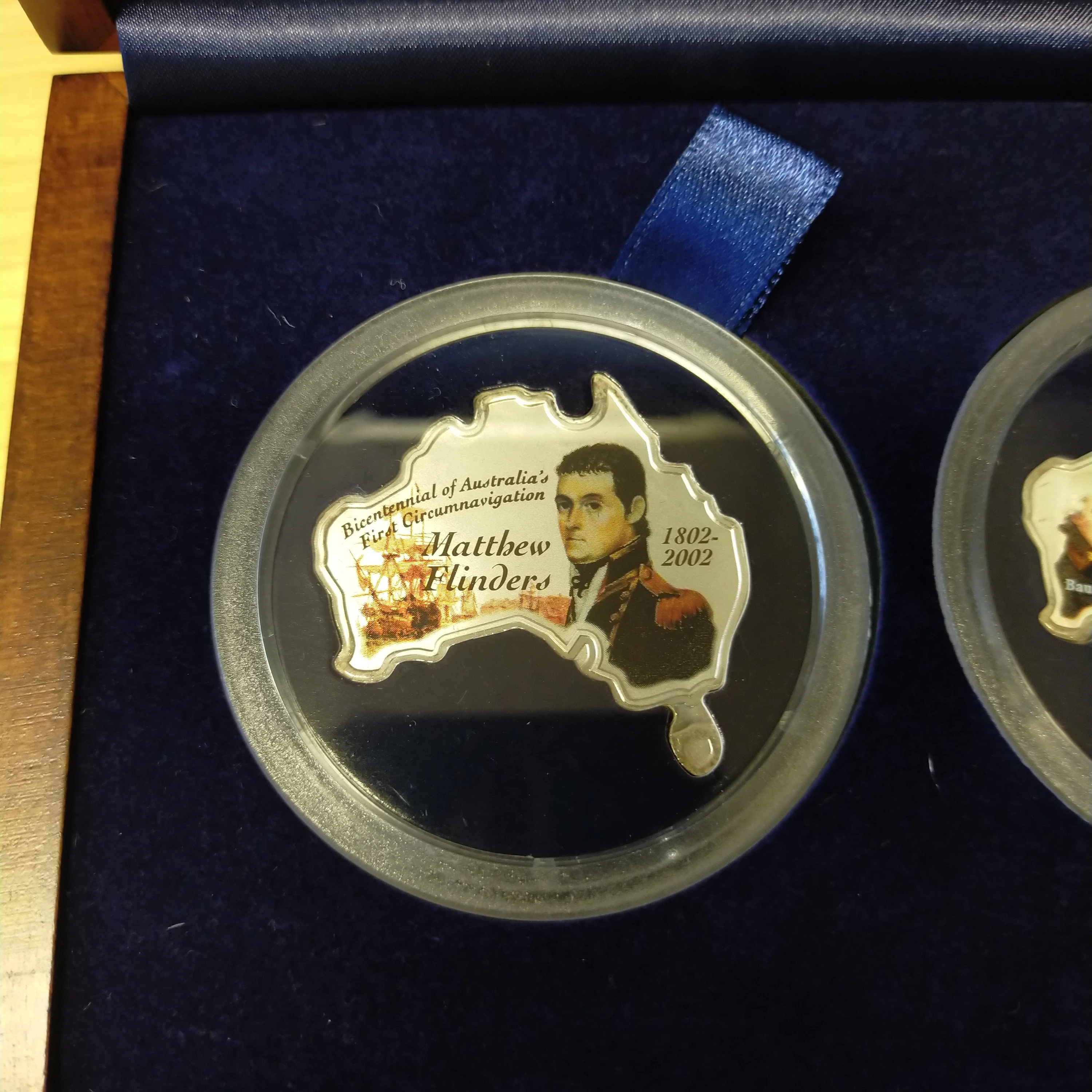 Uganda  Australia 2002 Perth Mint The Matthew Flinders  Map of Australia Coin Collection of 4 x 1oz Coloured Silver Coins - Image 2