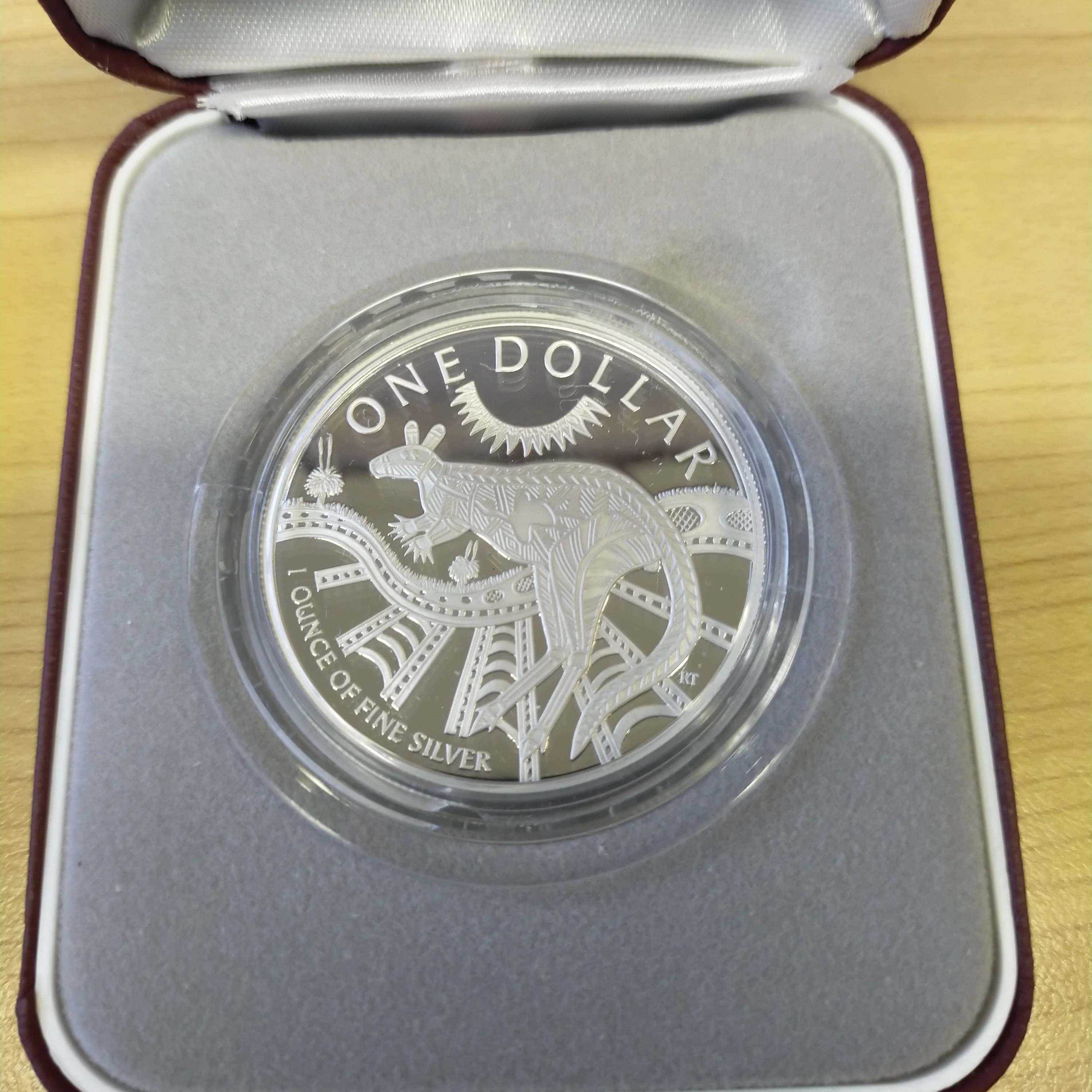 Australia 2003 Royal Australian Mint $1 Kangaroo Silver Proof Coin - Image 2