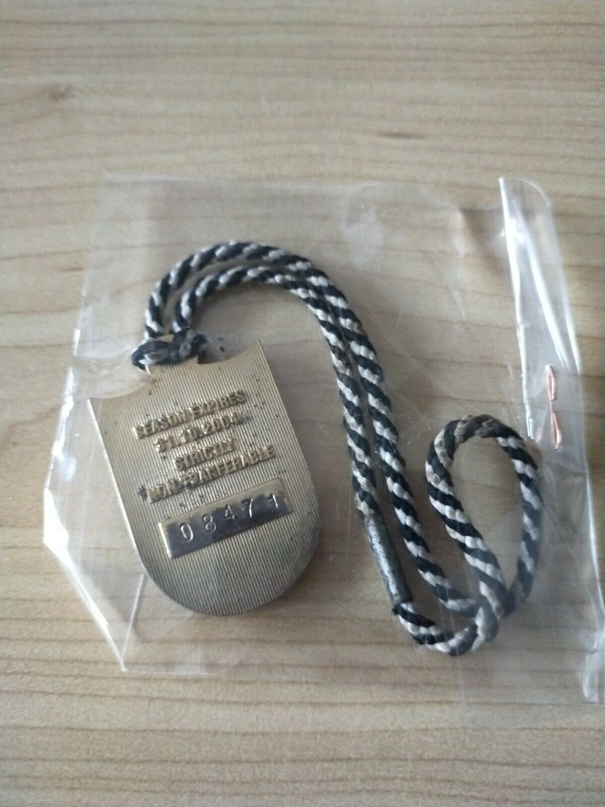 2004 Collingwood Football Club Social Club Member Medallion - Image 2