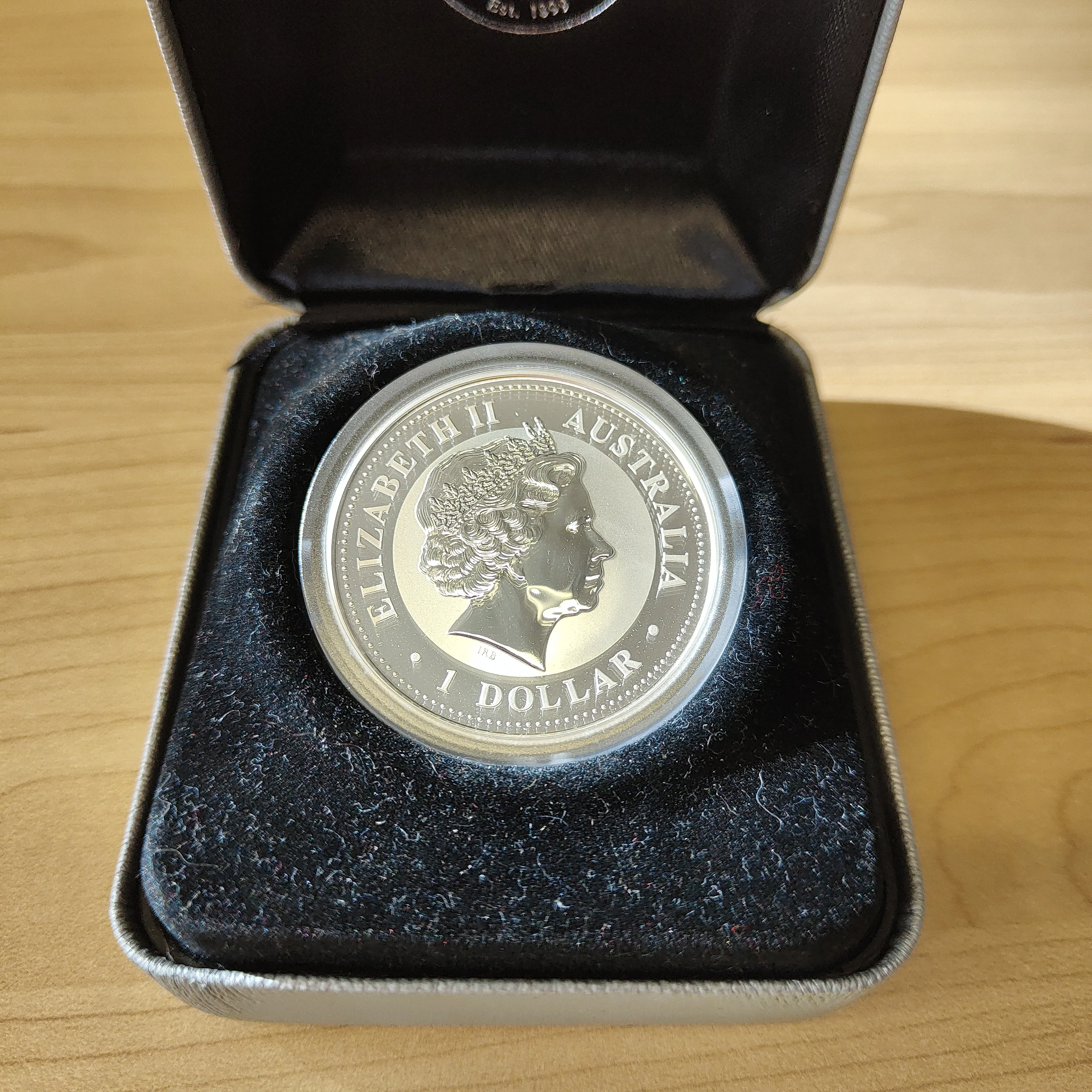 2004 Lunar New Year of the Monkey .999 1oz Silver Gilded Coin - Image 3