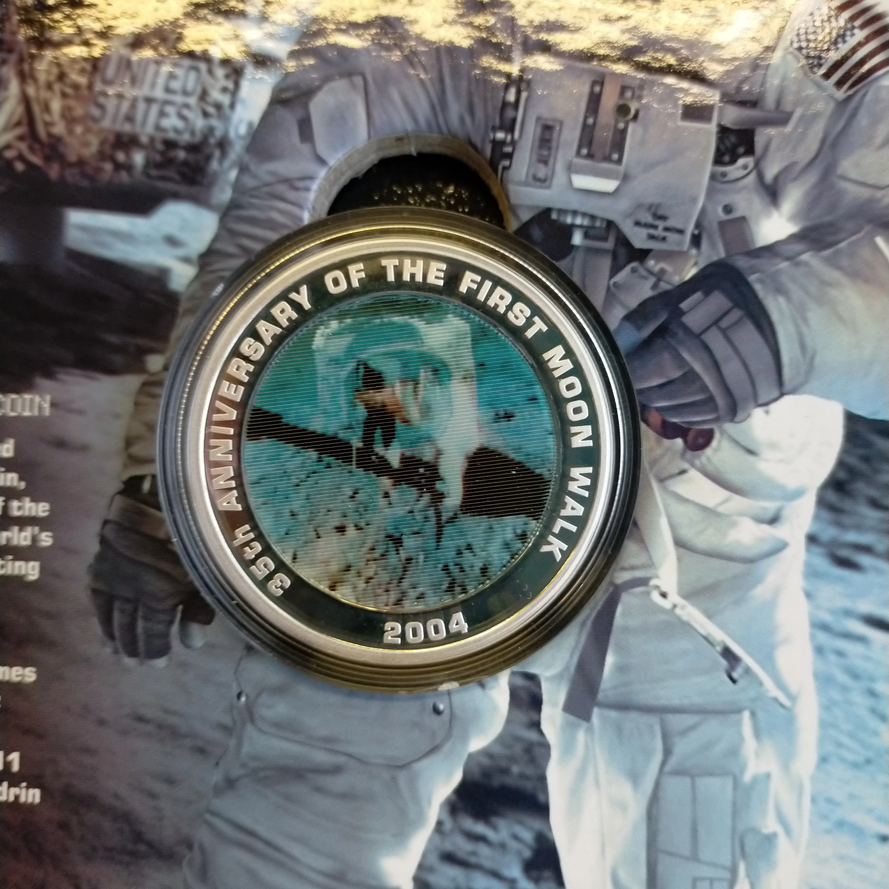 Australia 2004 Perth Mint Australia Post Blast Off 50 Years In Space $1 1oz .999 Silver Proof Coin and Stamp Set - Image 5