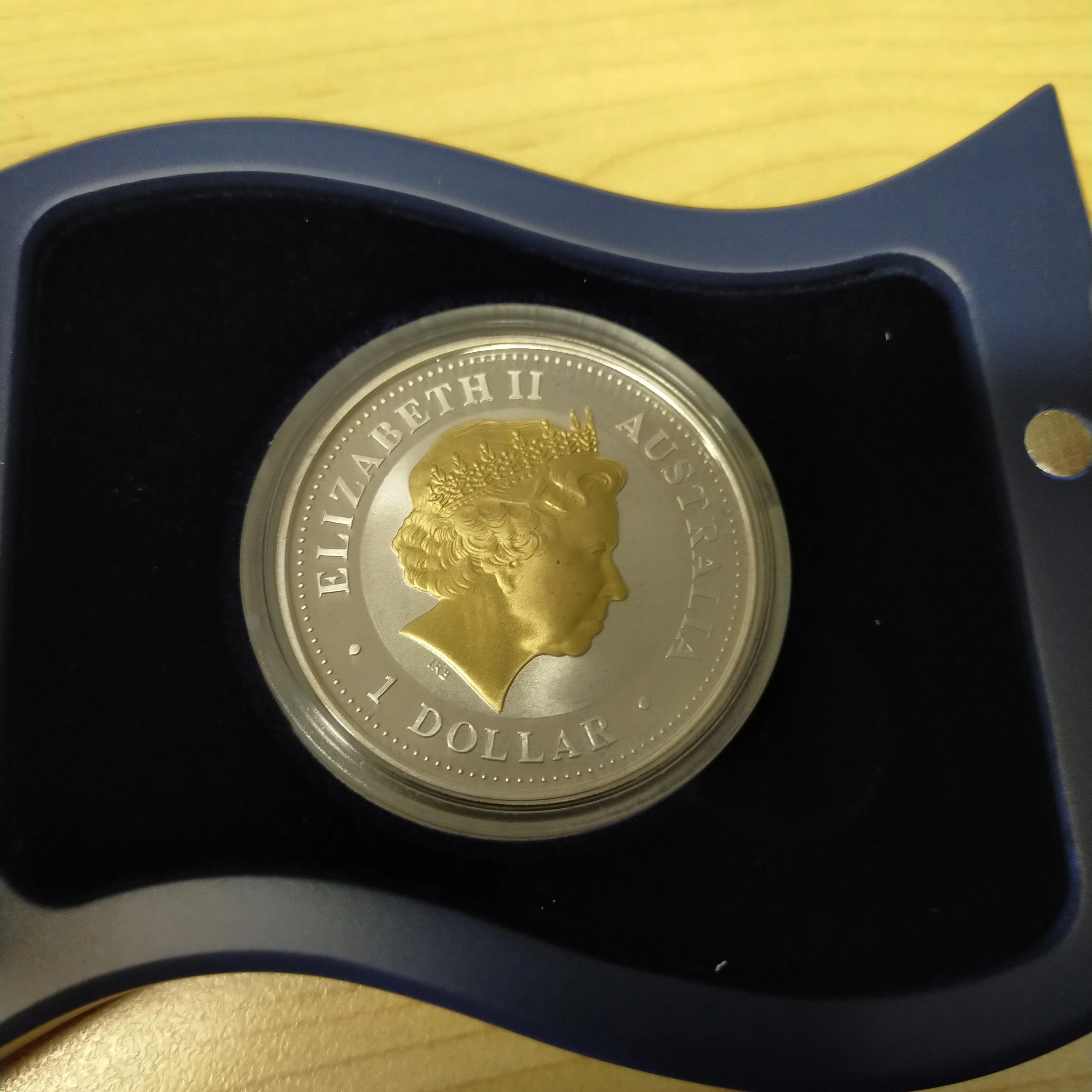 Australia 2004 Perth Mint  $1 Royal Visit of Queen Elizabet 50th Anniversary Florin 1oz Gold-Plated Silver Coin - Image 3